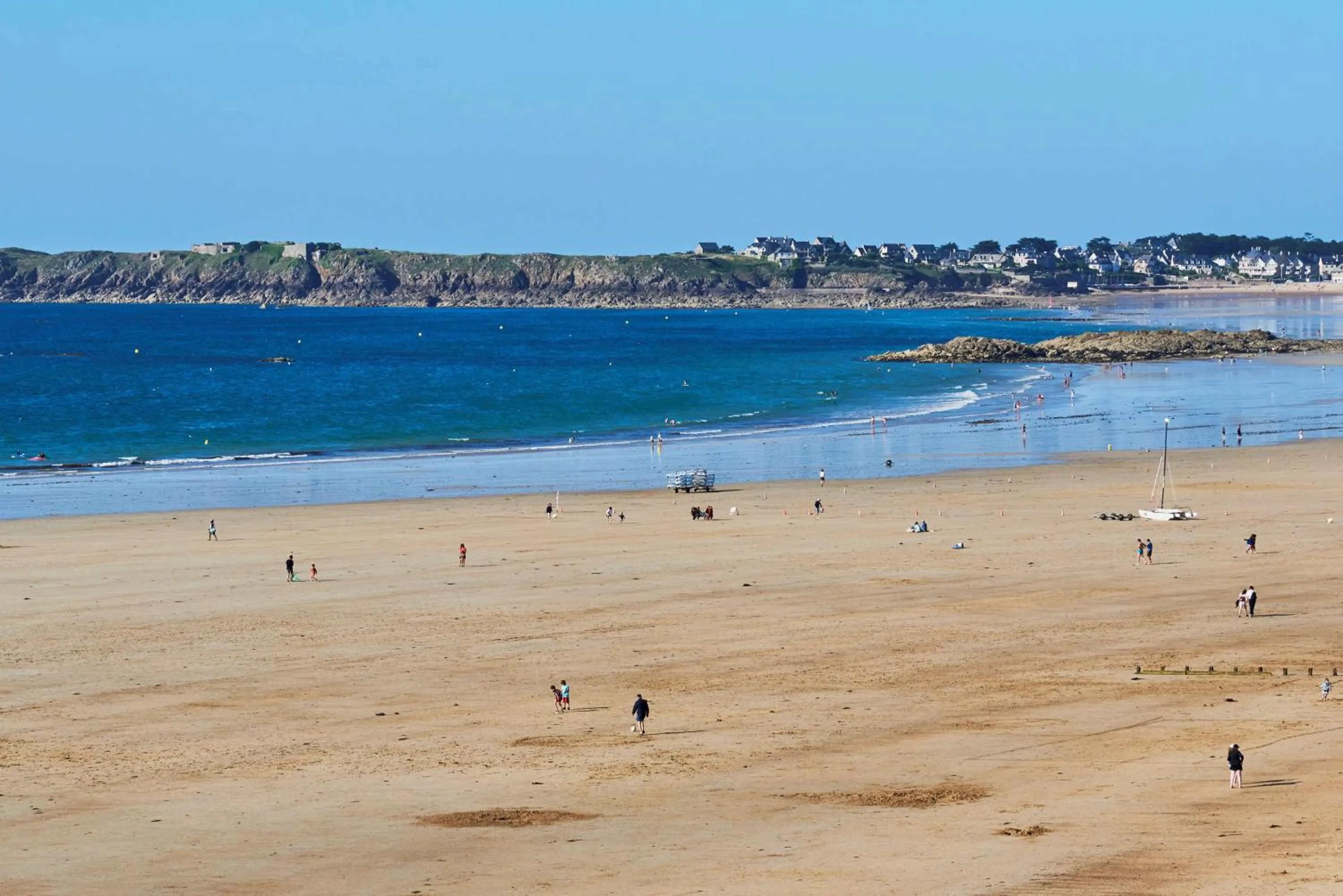 Property building in Best Western Alexandra