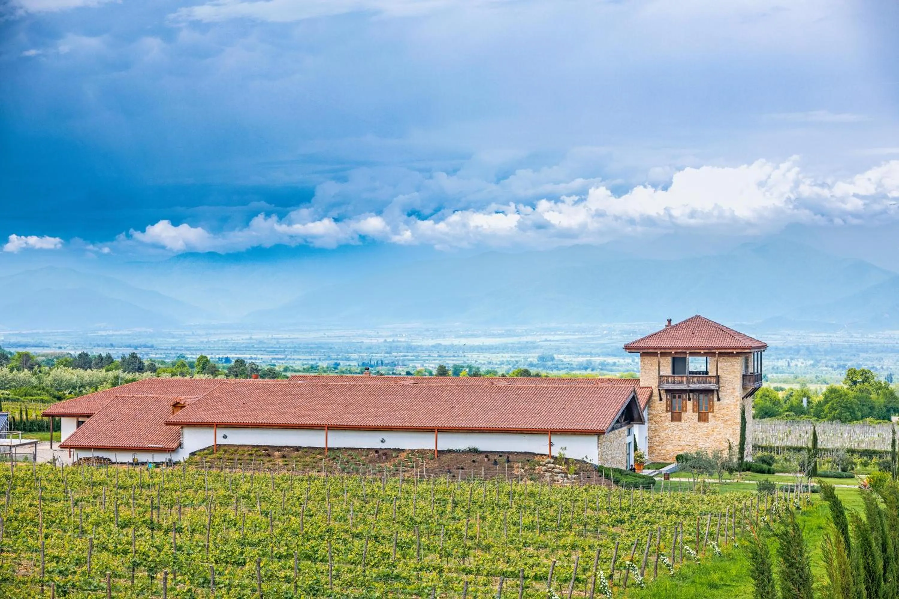 Property building in Château Mosmieri Hotel & Winery