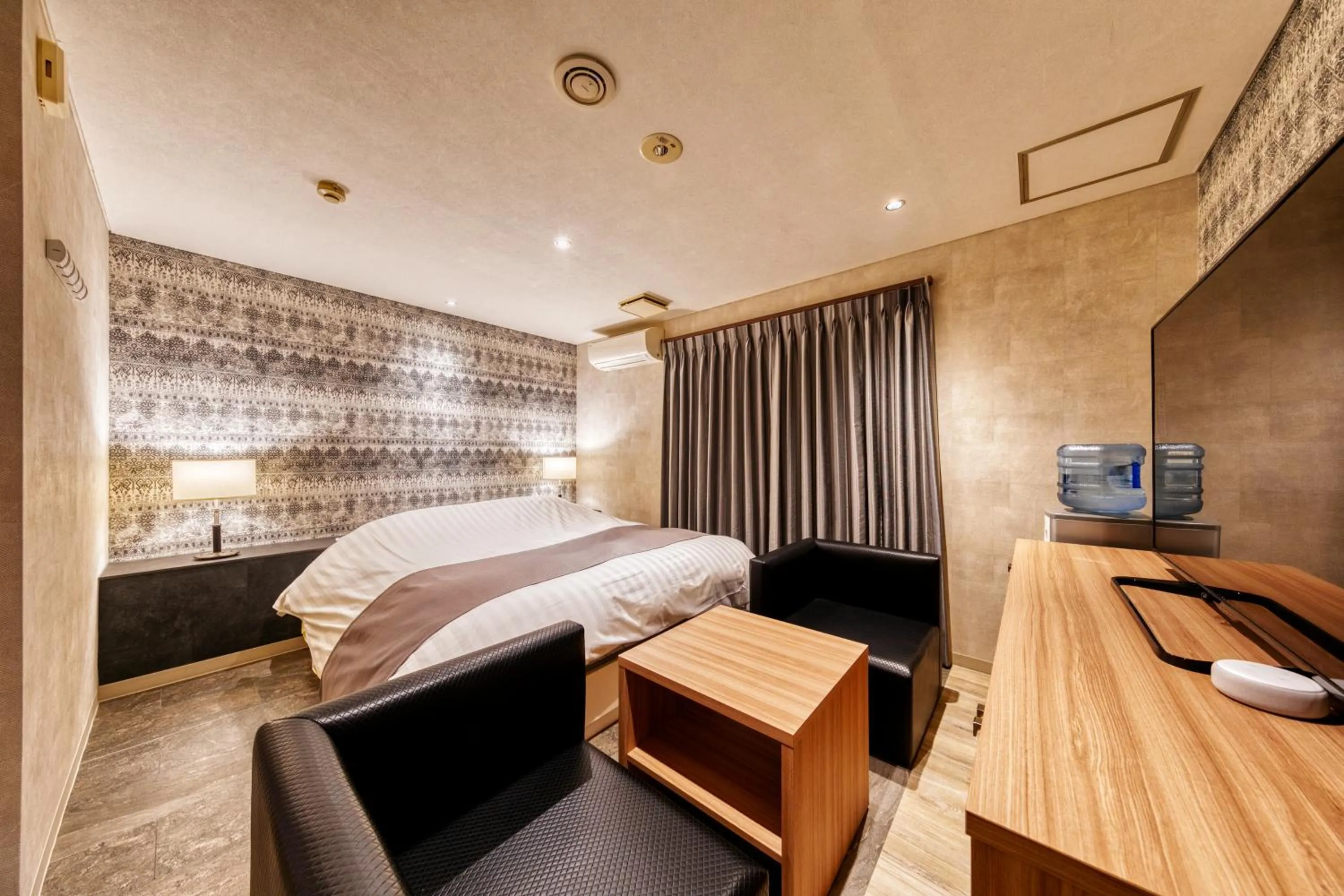 Bed in HOTEL LUNA MODERN Sakuranomiya (Adult Only)