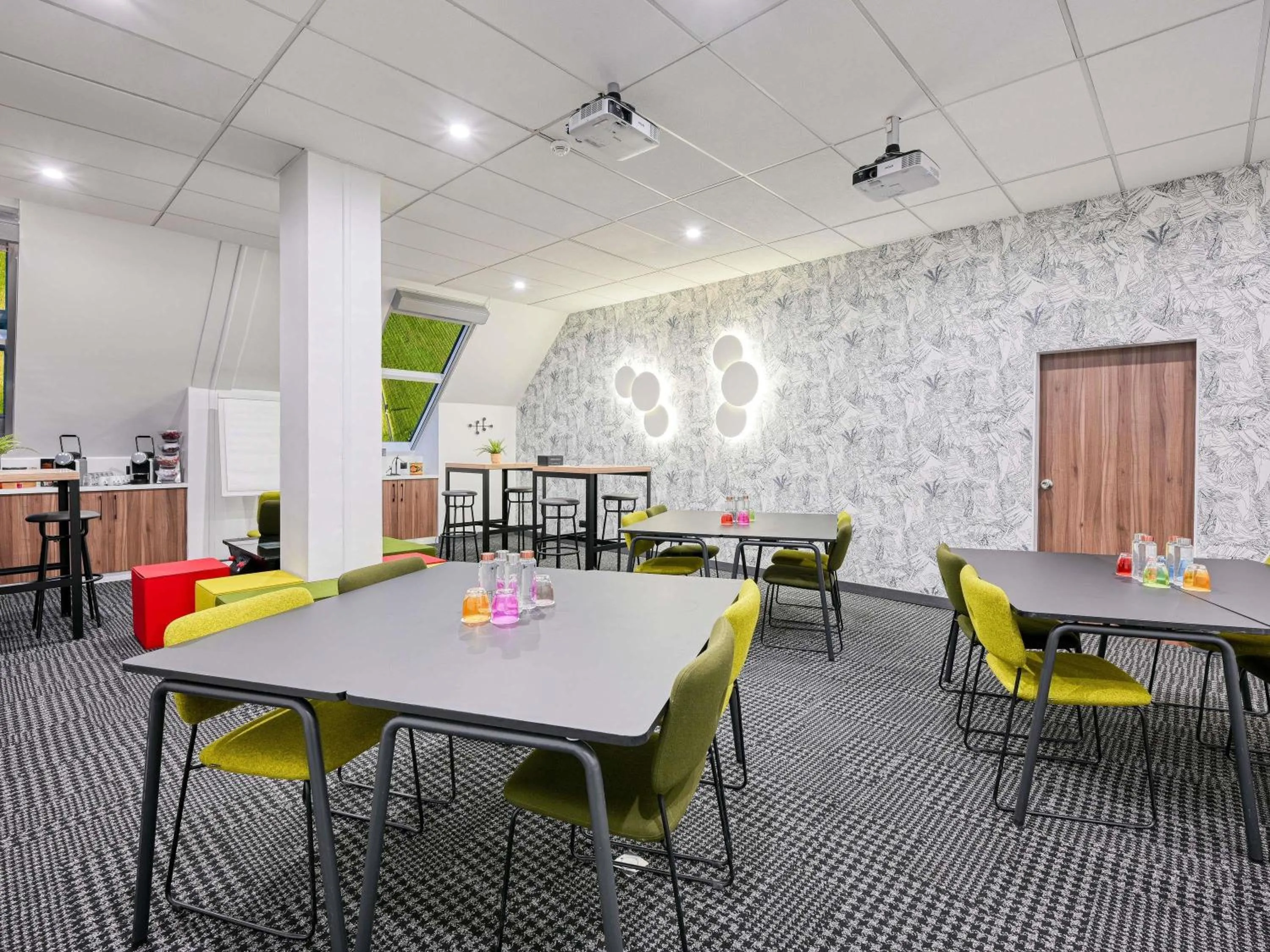 Meeting/conference room in Novotel Paris Centre Bercy