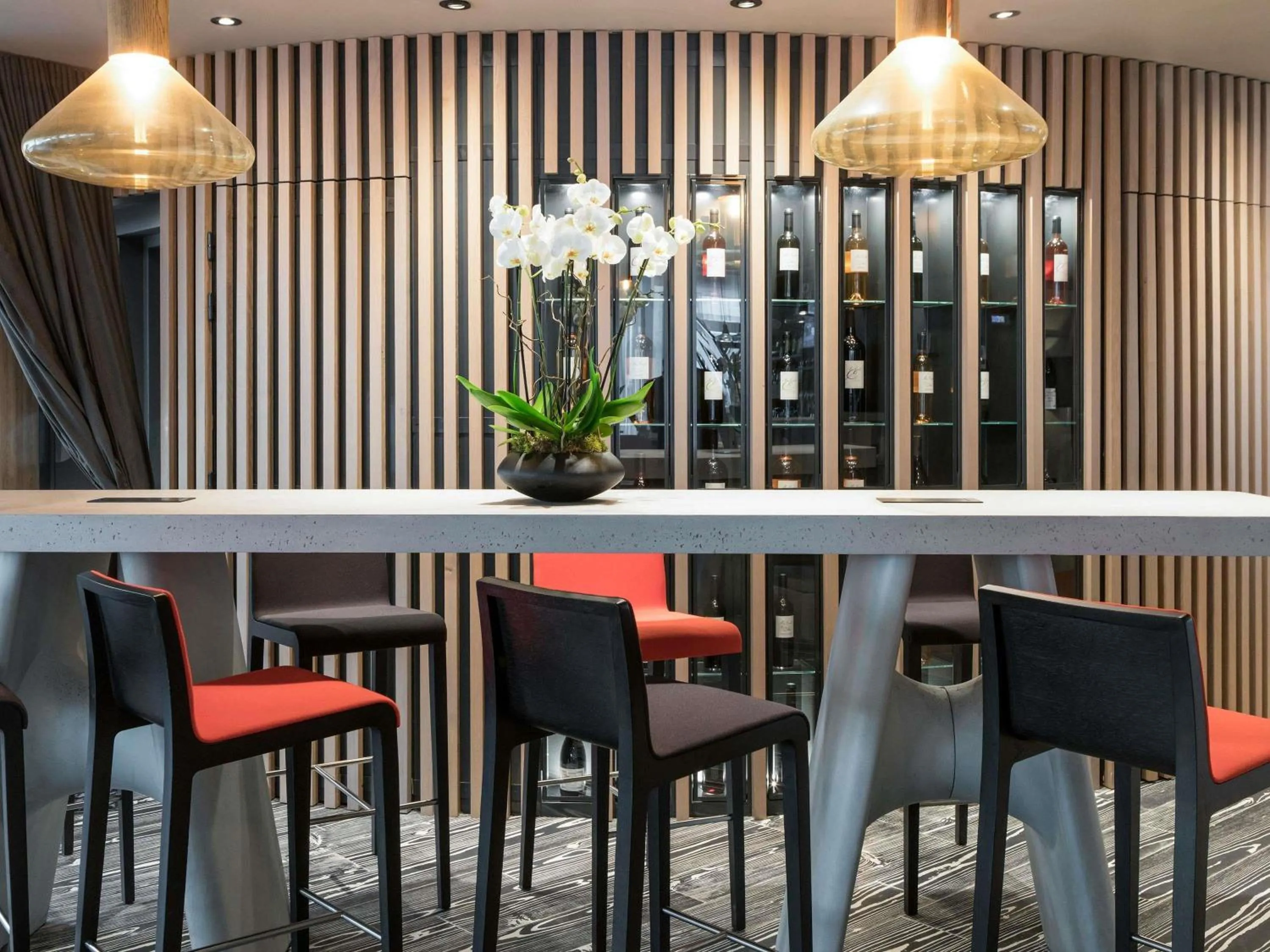 Lounge or bar in Novotel Paris Centre Bercy