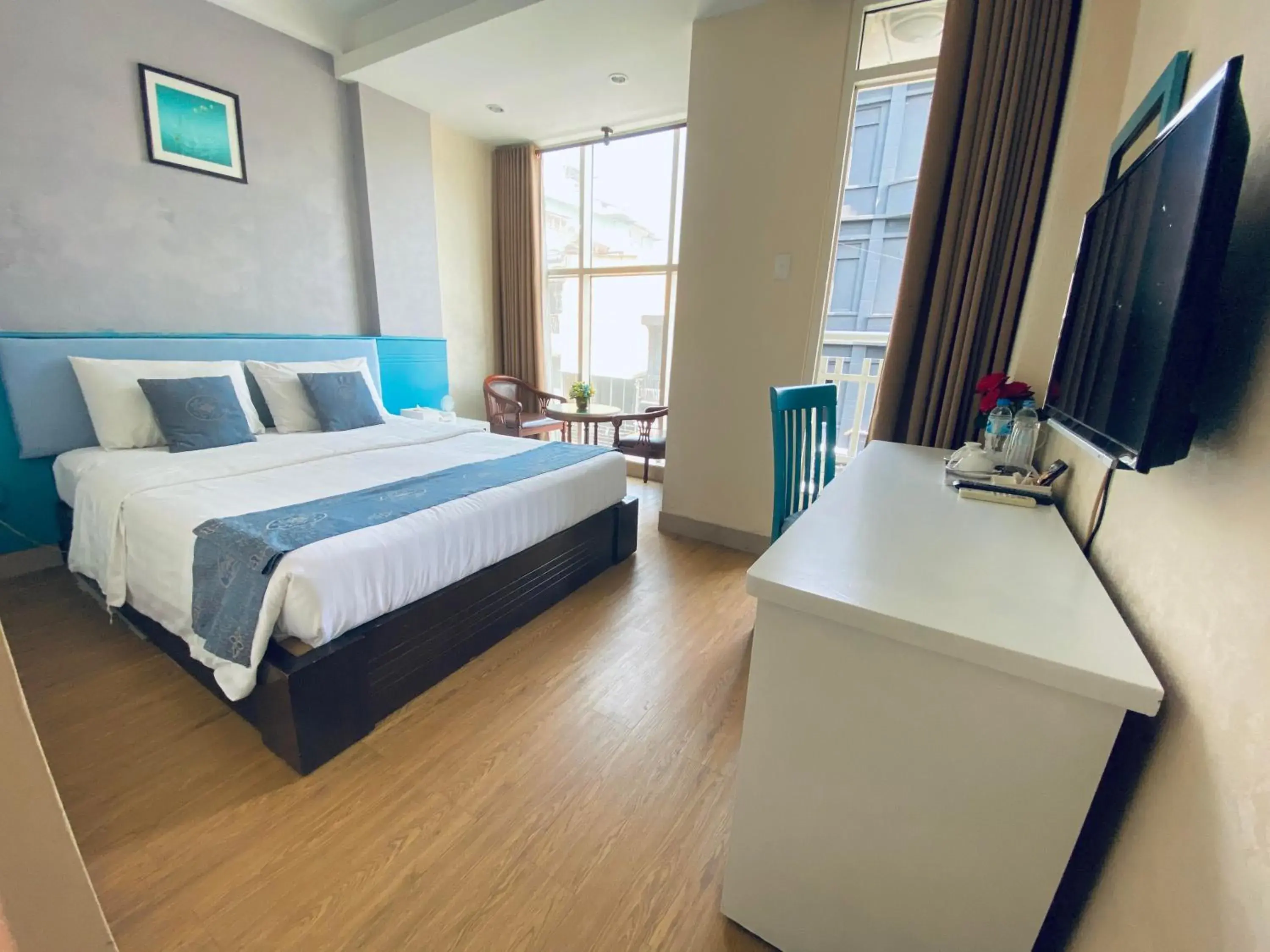 Photo of the whole room, Bed in 99 Bui Vien Hotel (Boutique) Photo of the whole room, Bed in 99 Bui Vien Hotel (Boutique)