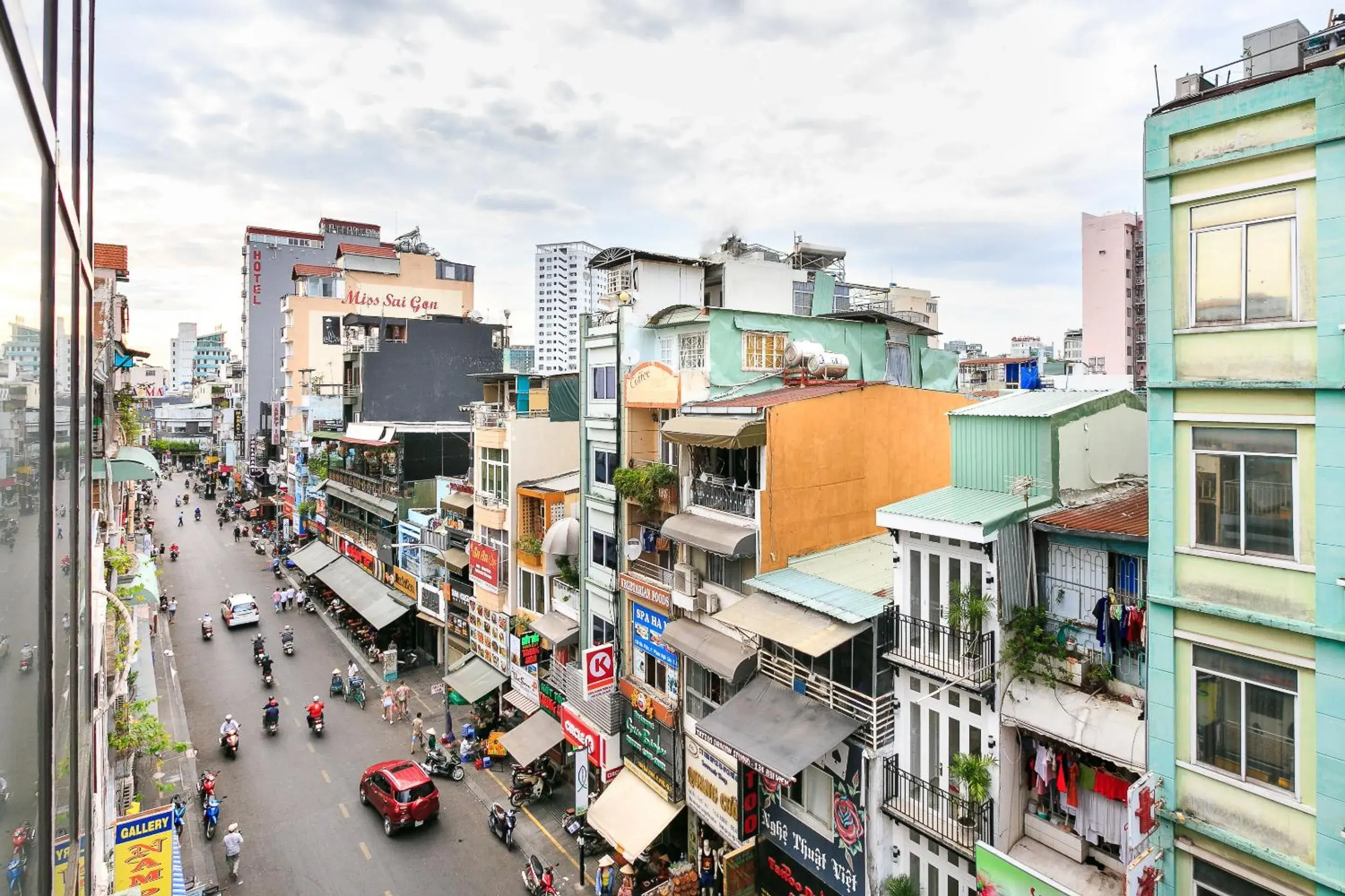 City view in 99 Bui Vien Hotel (Boutique) City view in 99 Bui Vien Hotel (Boutique)