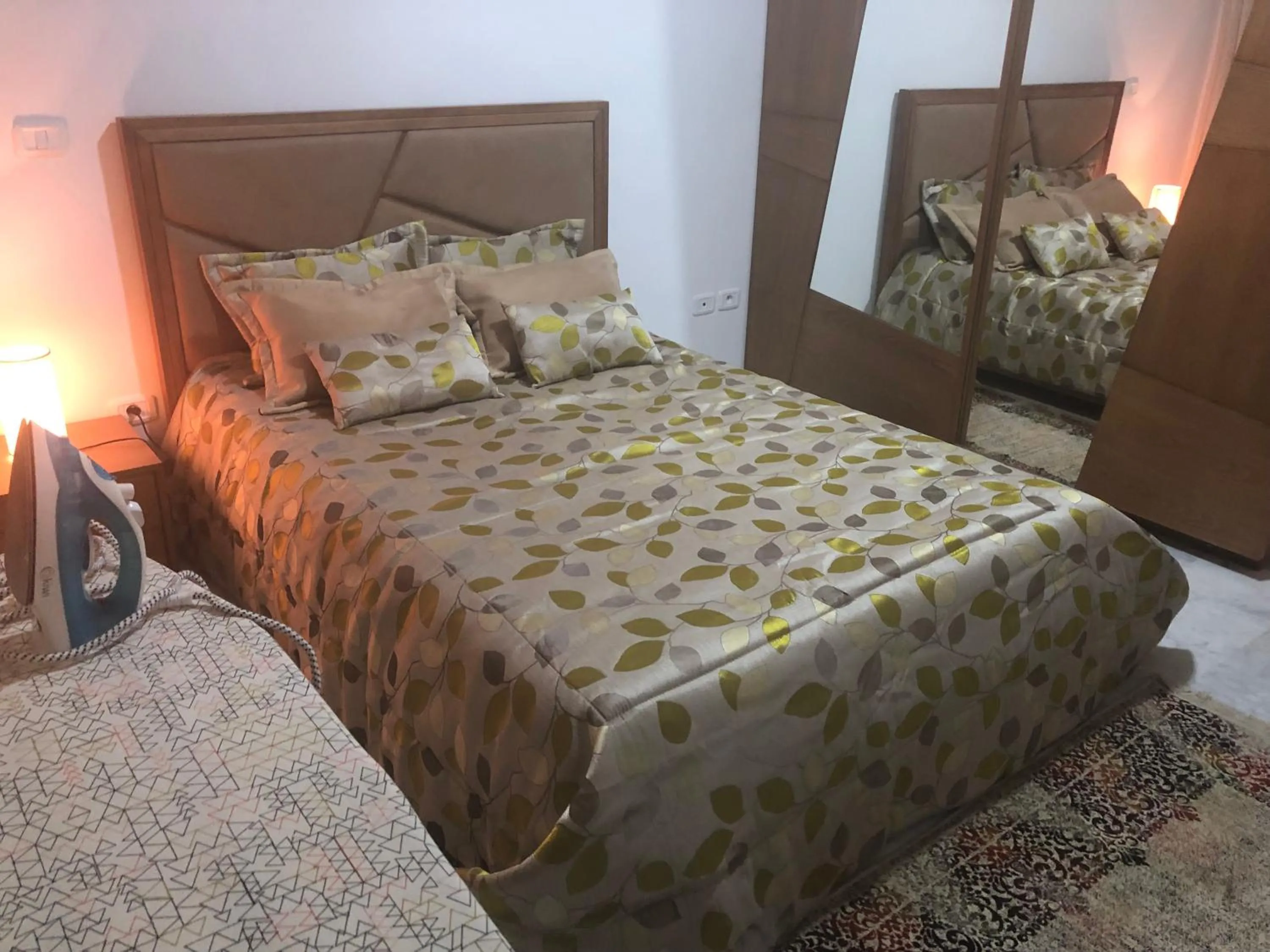 Two-Bedroom Apartment in Luxe et spacieux au Jardin de Carthage