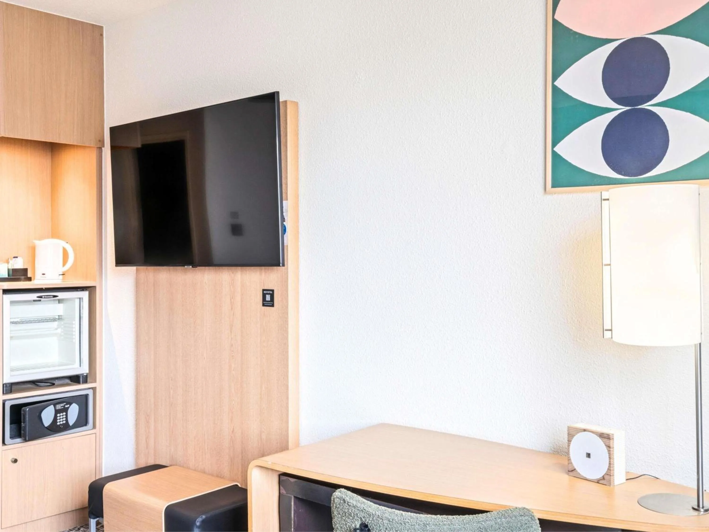 Bedroom in Novotel Paris Charenton le Pont