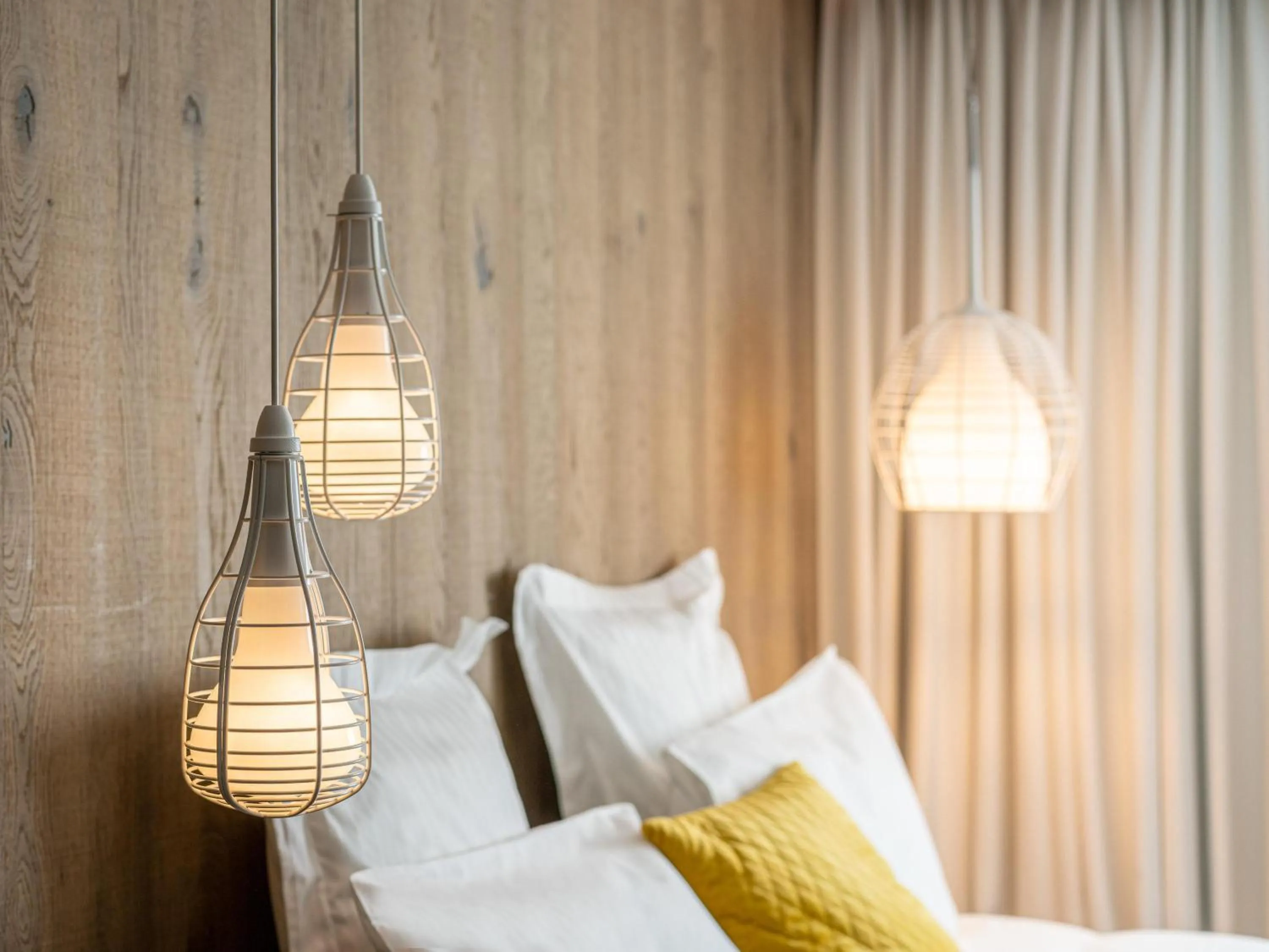 Bedroom, Bed in Mercure Valence