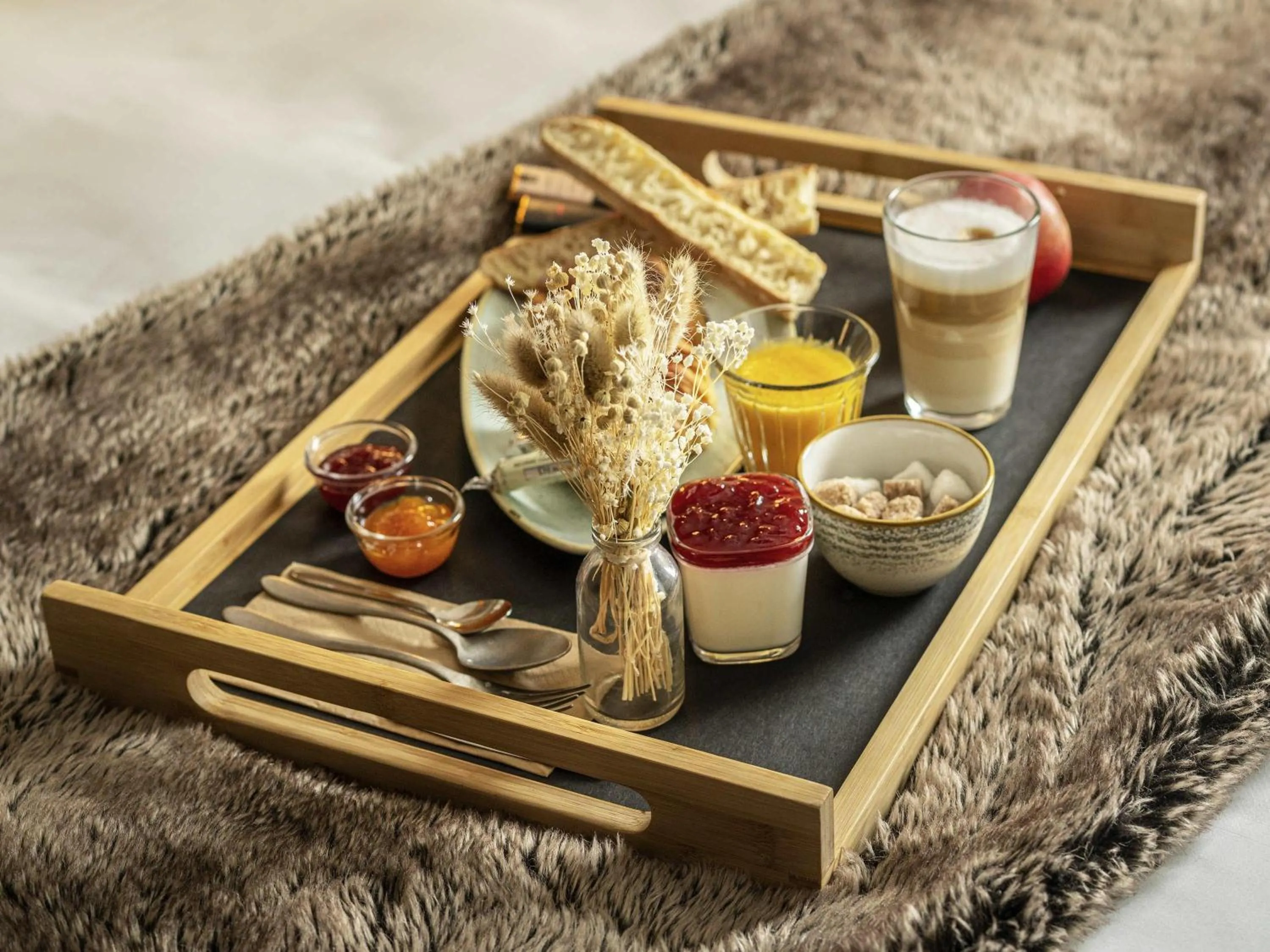 Other in Mercure Valence