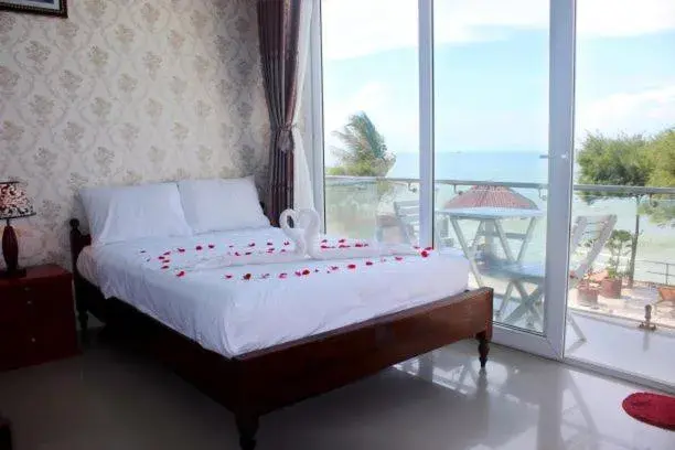 Sea view, Bed in Hai Yen Family Hotel Sea view, Bed in Hai Yen Family Hotel