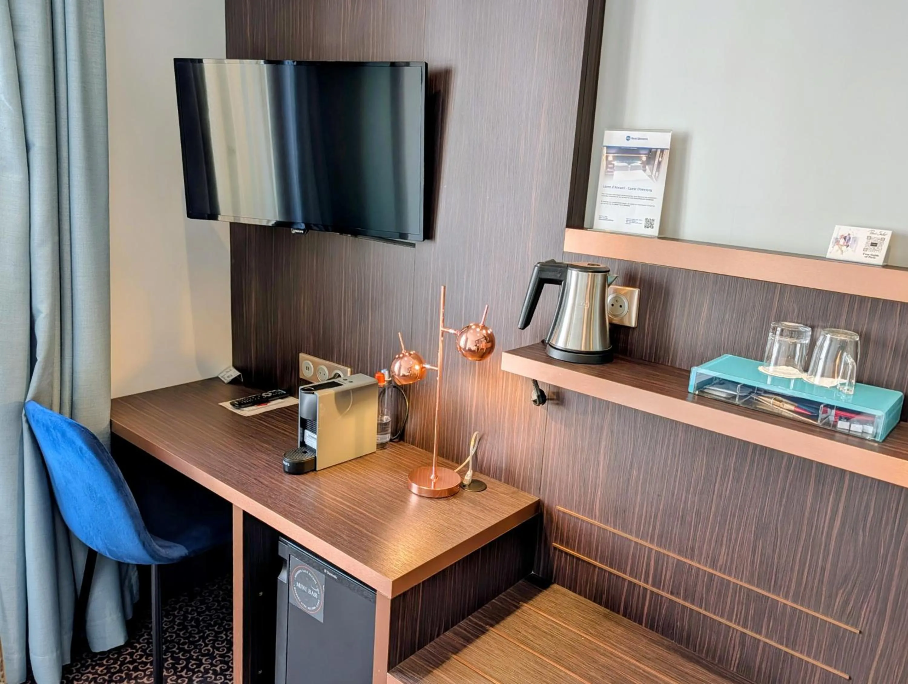 Bedroom in Best Western Empire Elysees