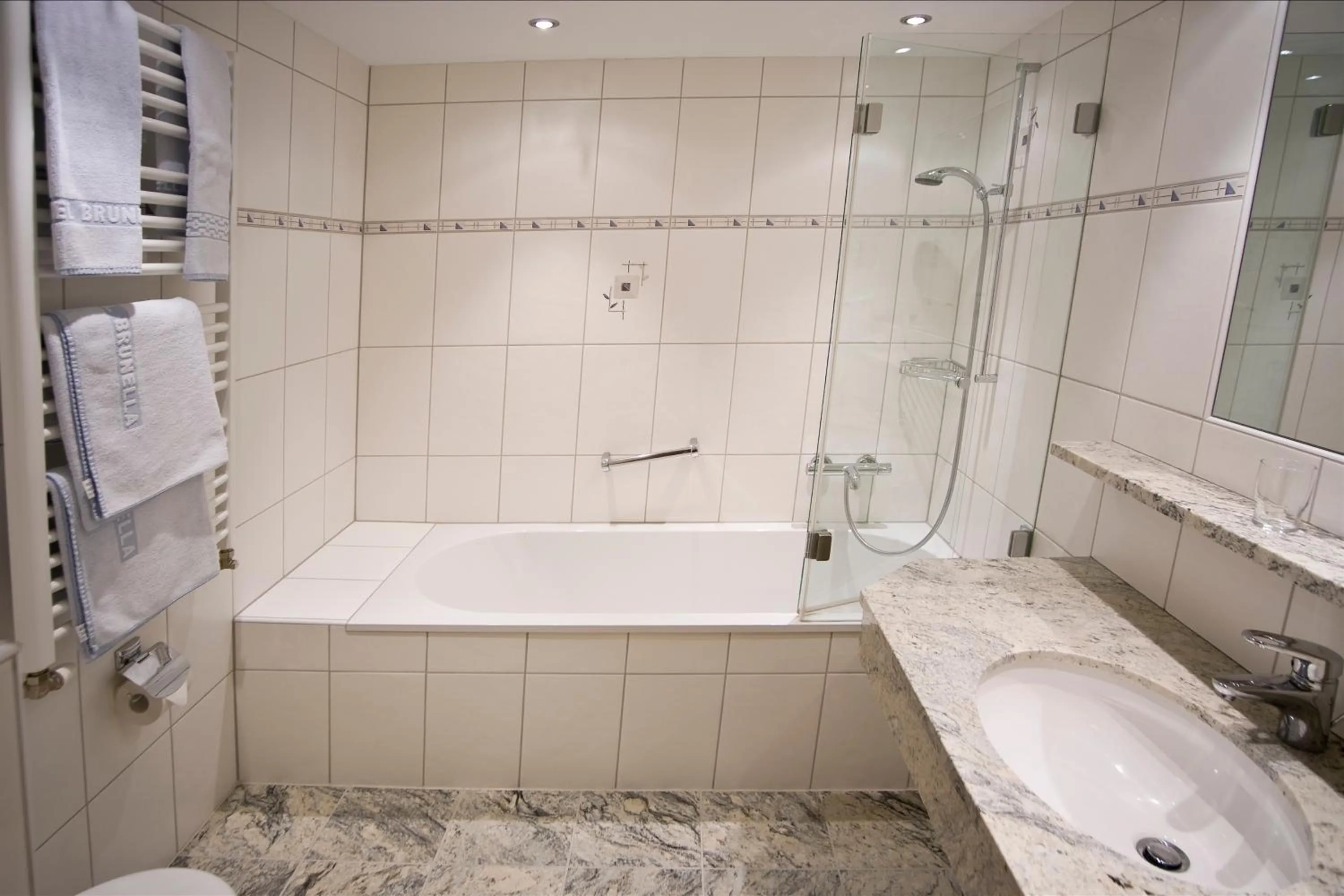 Bathroom in Hotel Brunella