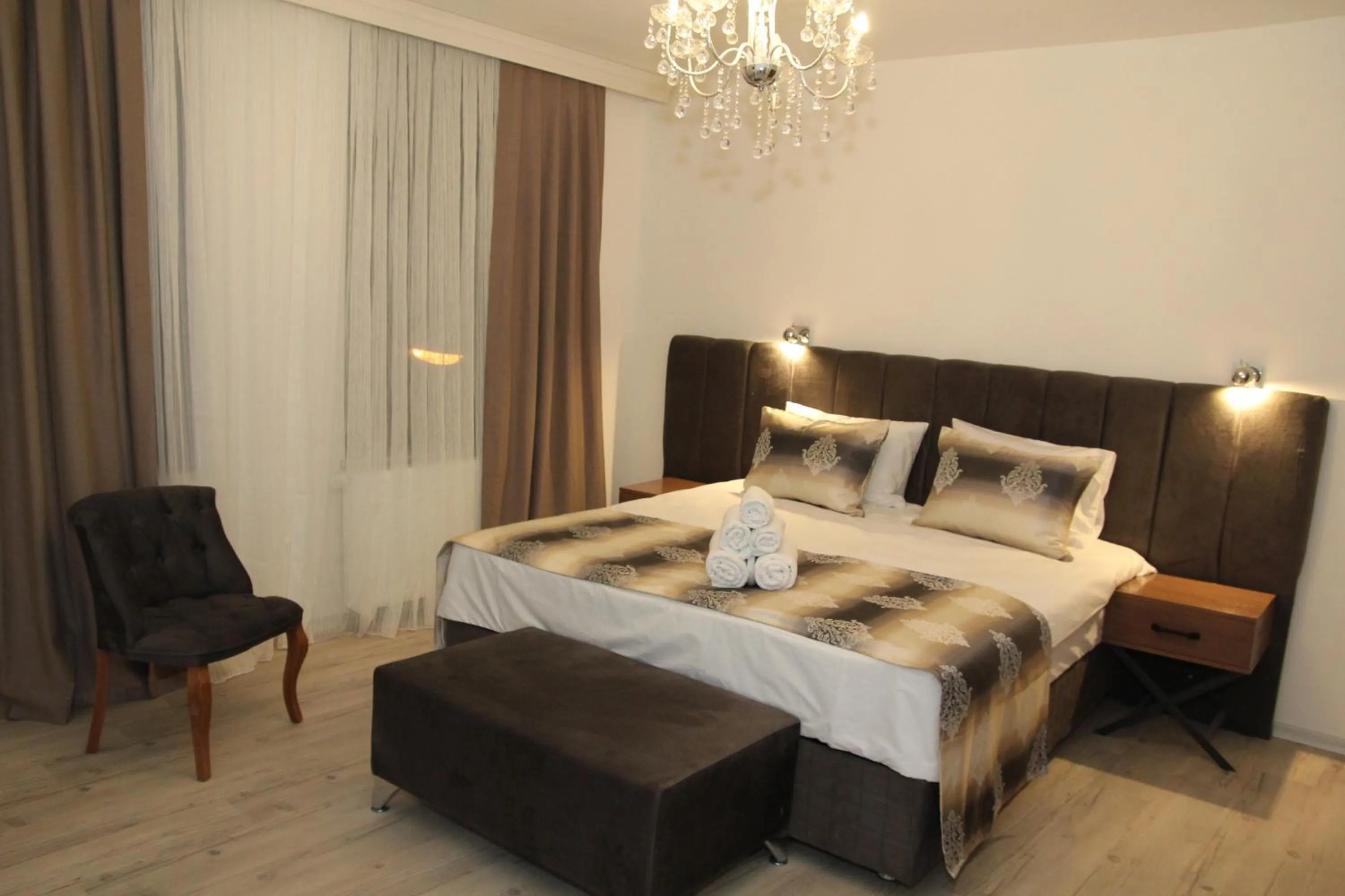 Bed in Kispet Deluxe Hotels&Suites