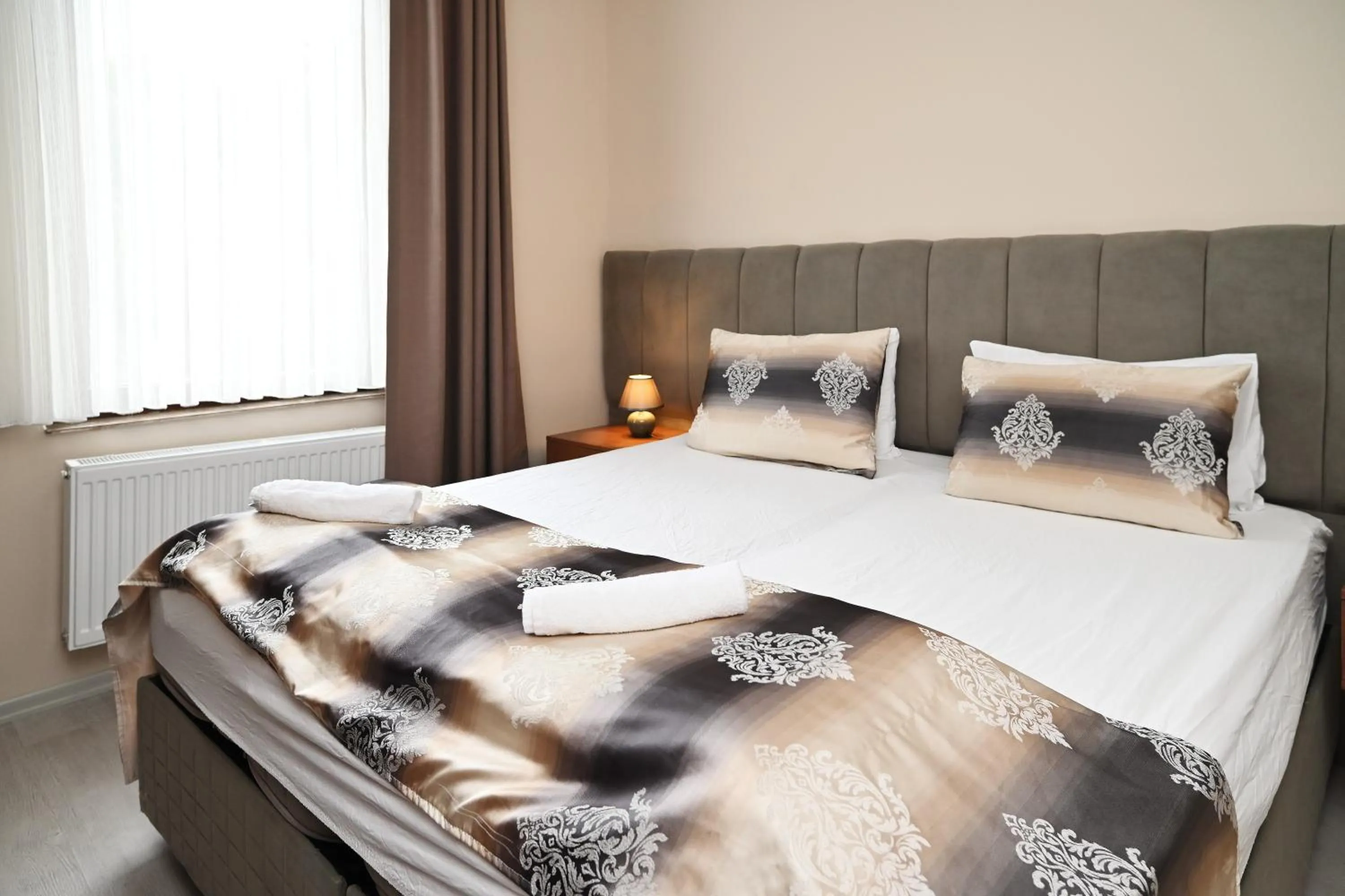 Bed in Kispet Deluxe Hotels&Suites
