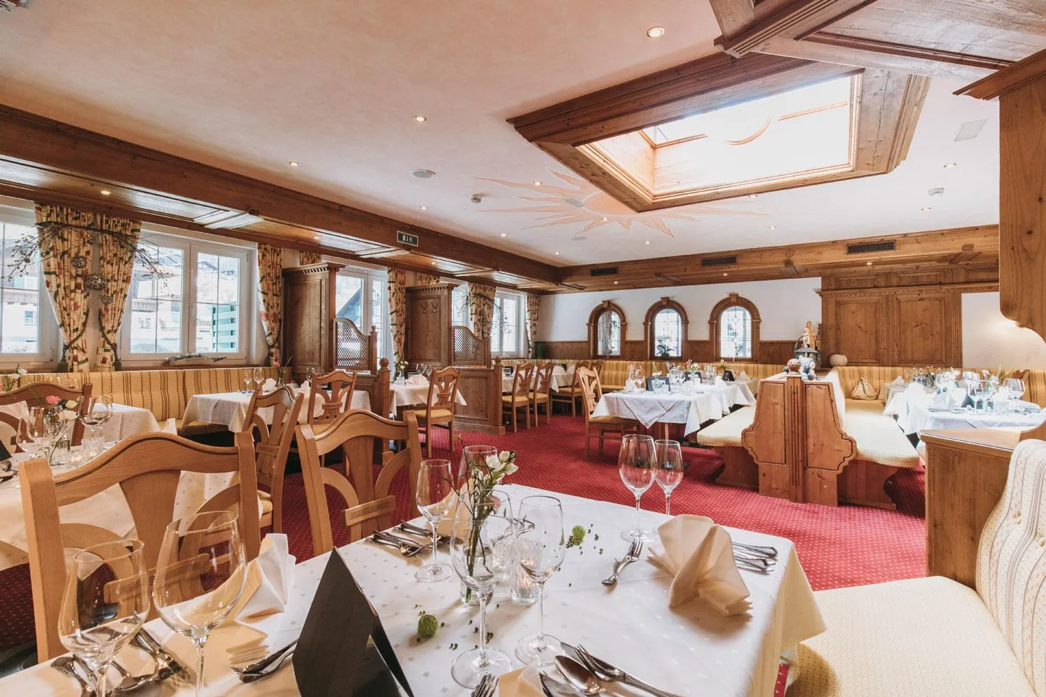 Restaurant/places to eat in Hotel Hirschen