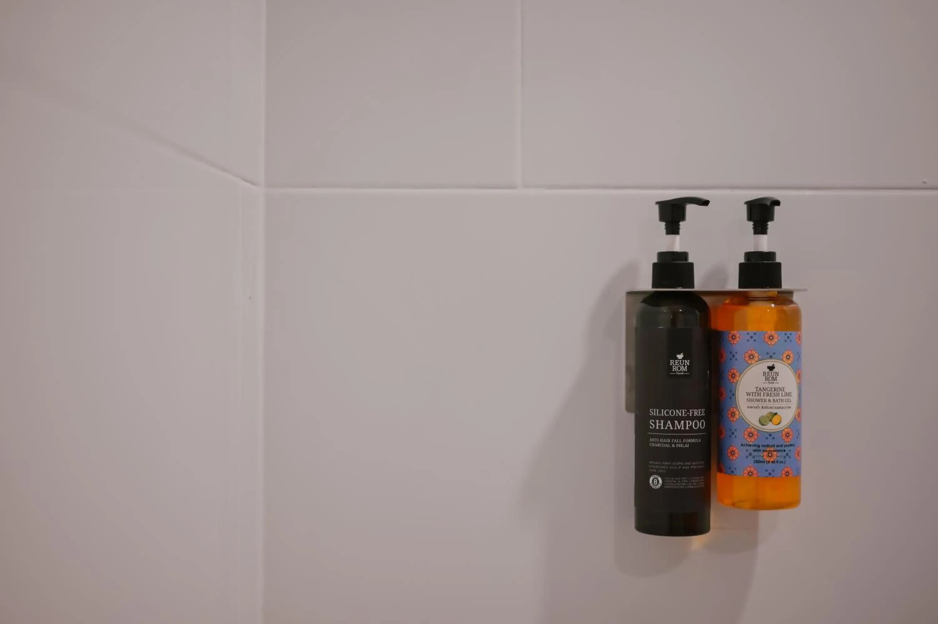 Toilet in The Iconic Hotel Don Mueang Airport