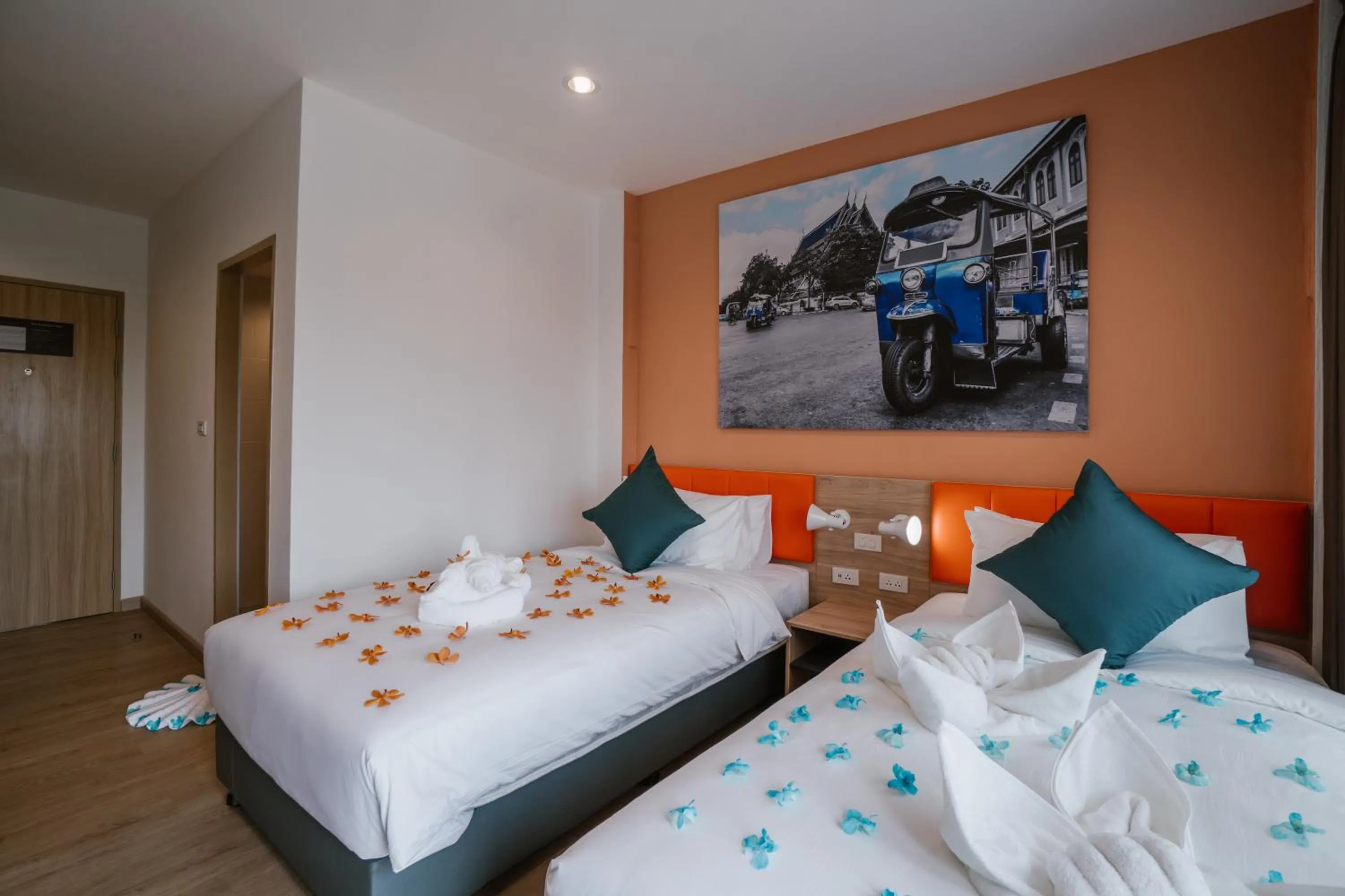 Bed in The Iconic Hotel Don Mueang Airport