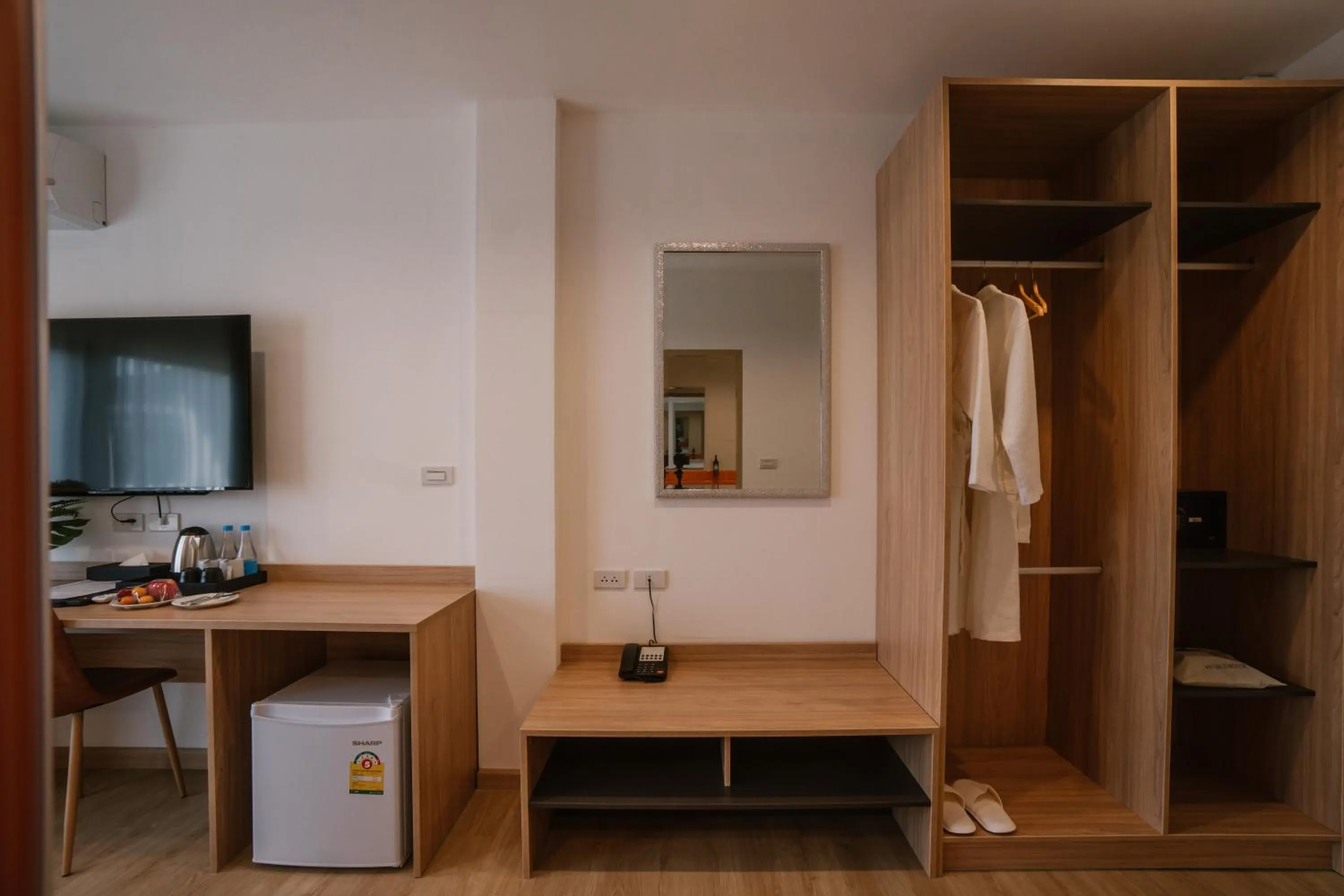 TV and multimedia in The Iconic Hotel Don Mueang Airport