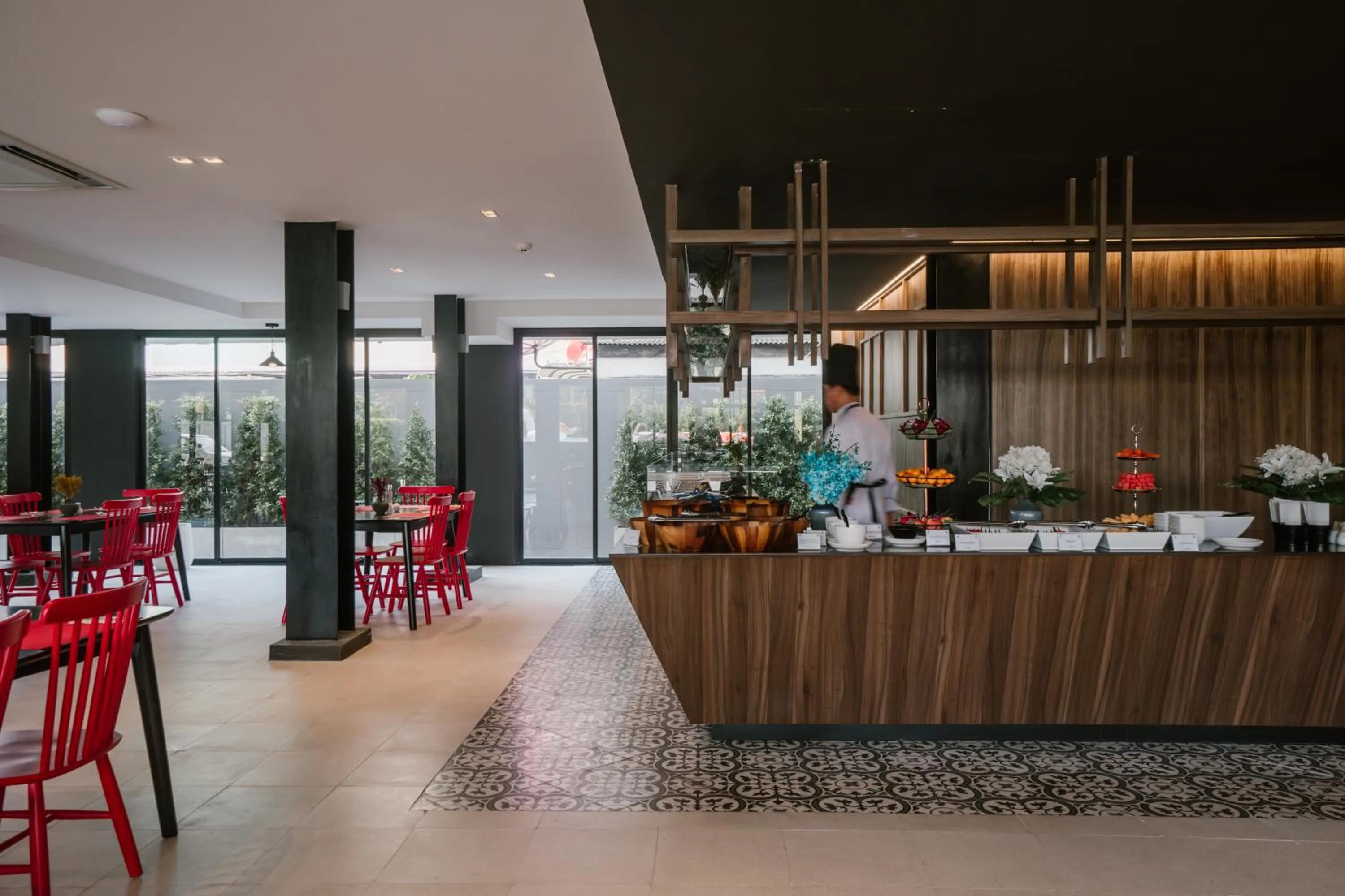 Restaurant/places to eat in The Iconic Hotel Don Mueang Airport