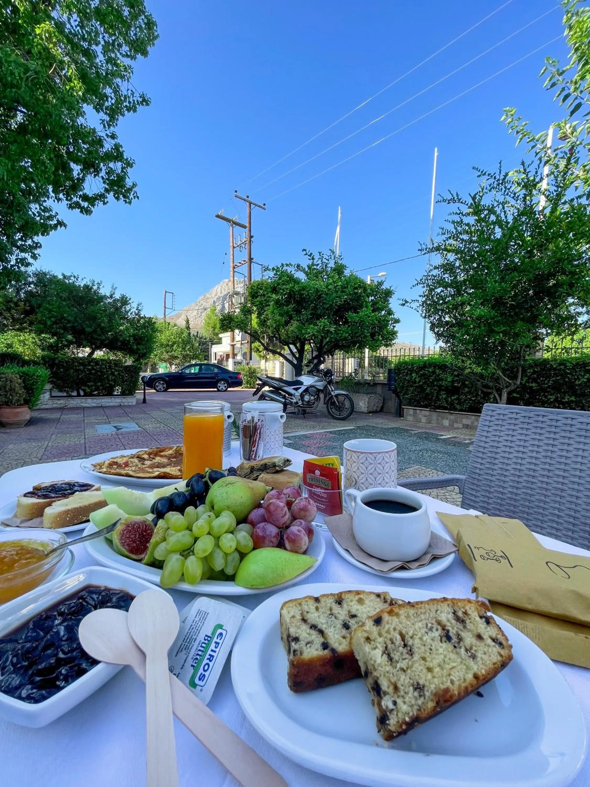 Breakfast in Vasilios Marinos Rooms