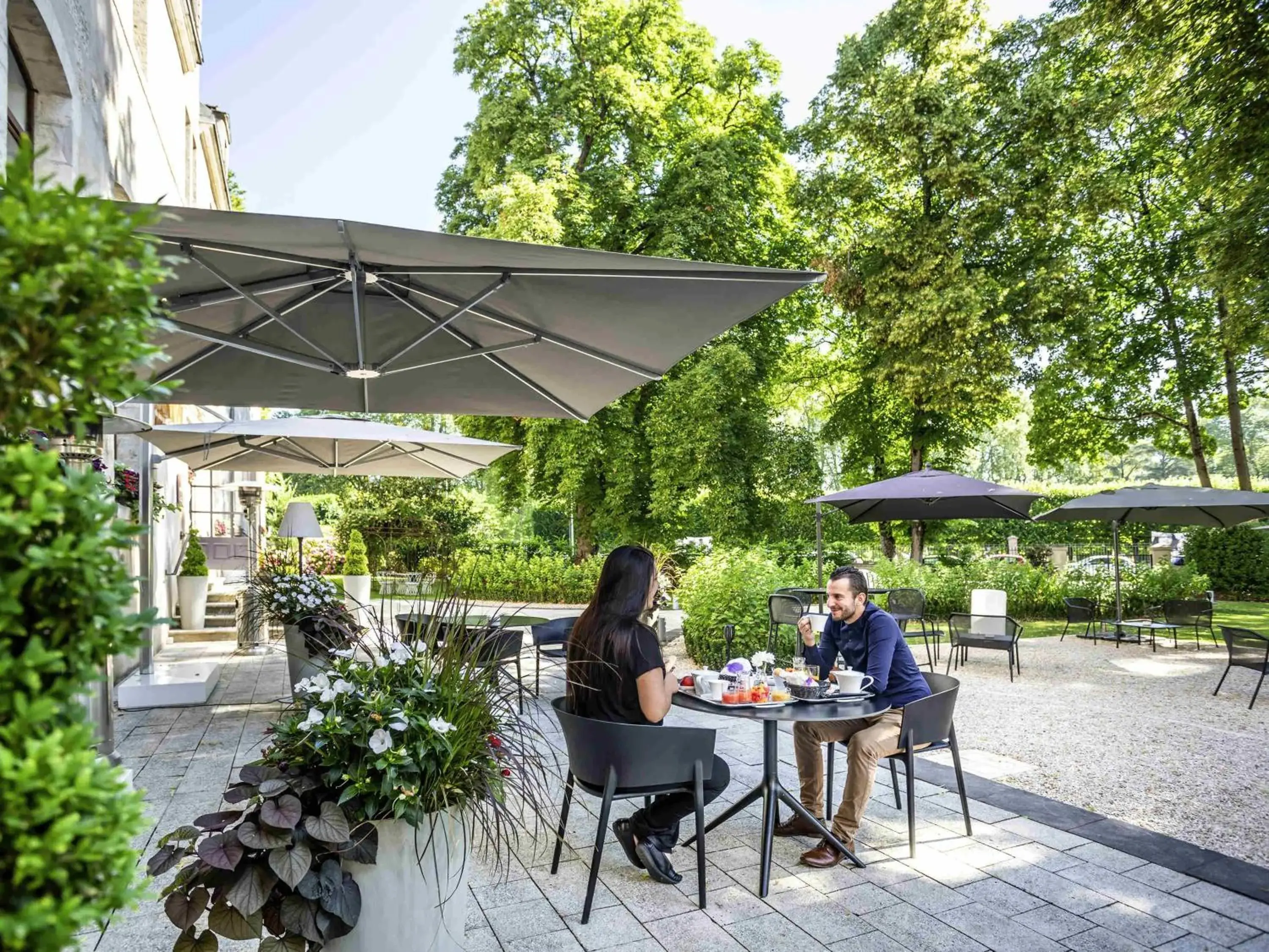 Restaurant/places to eat in Hotel De Bourbon Grand Hotel Mercure Bourges Restaurant/places to eat in Hotel De Bourbon Grand Hotel Mercure Bourges