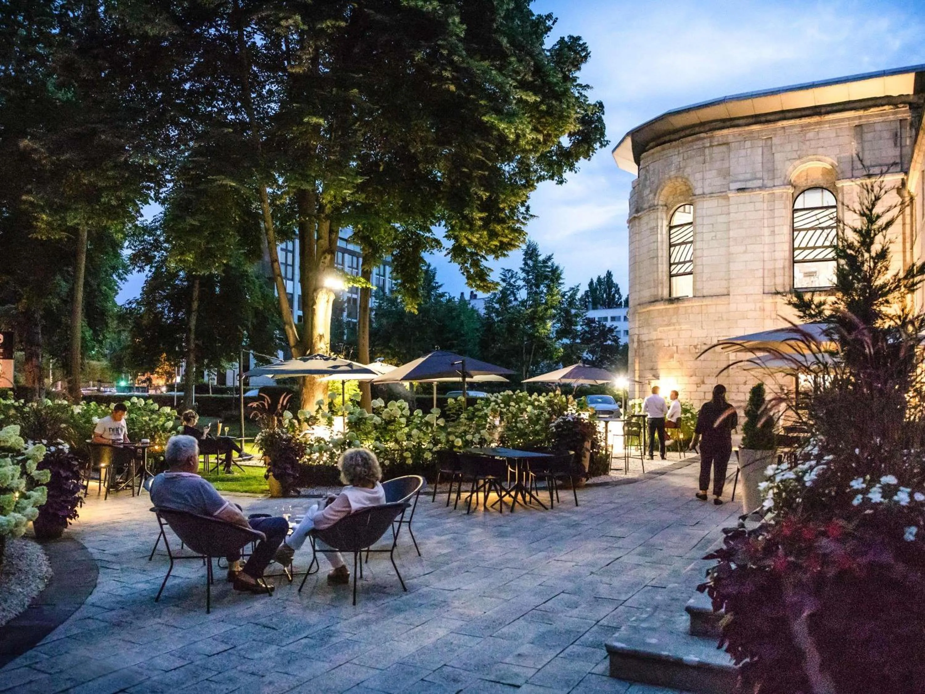 Property building in Hotel De Bourbon Grand Hotel Mercure Bourges