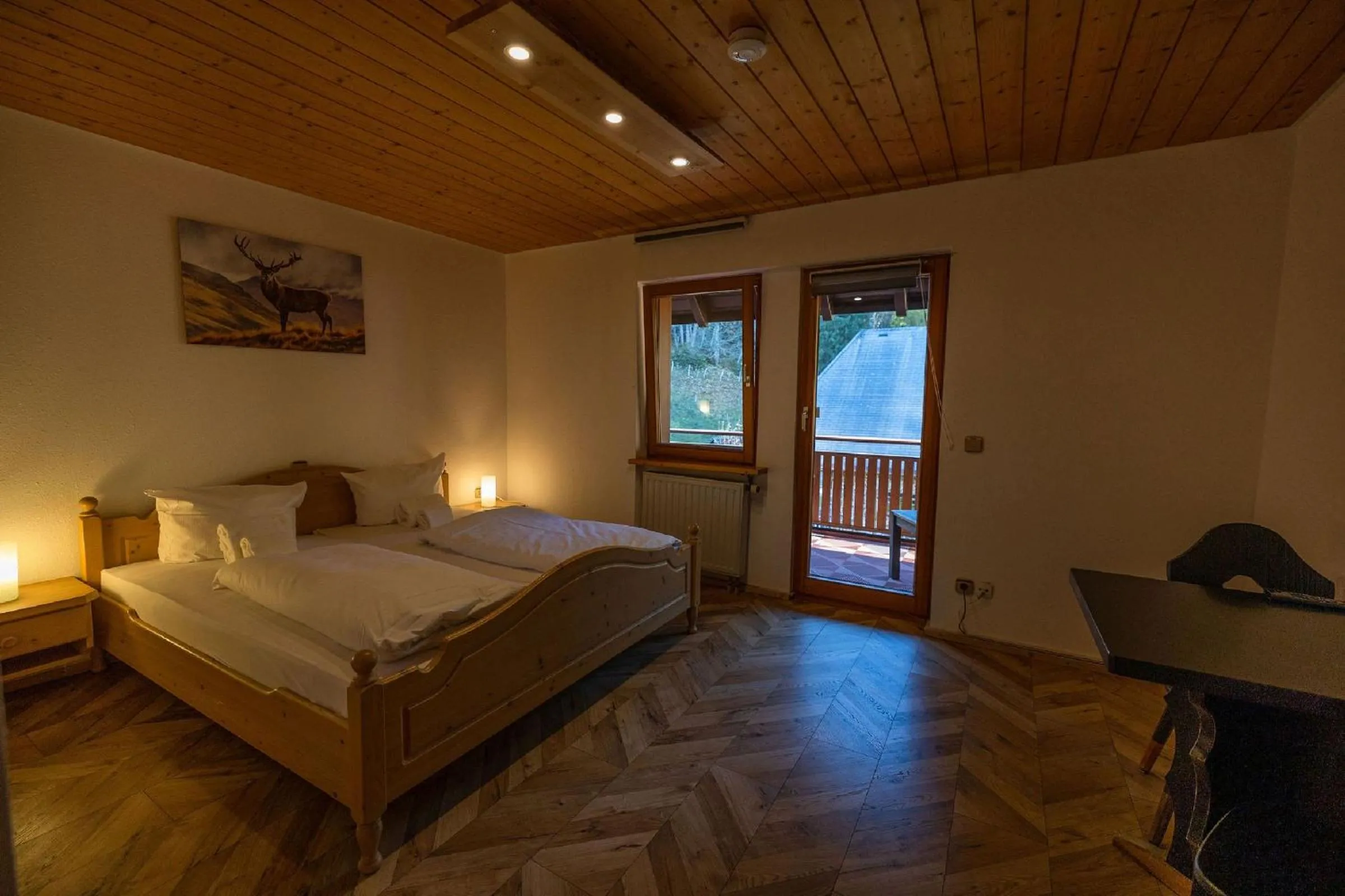 Bed in Berghotel und Restaurant Kräuter Chalet