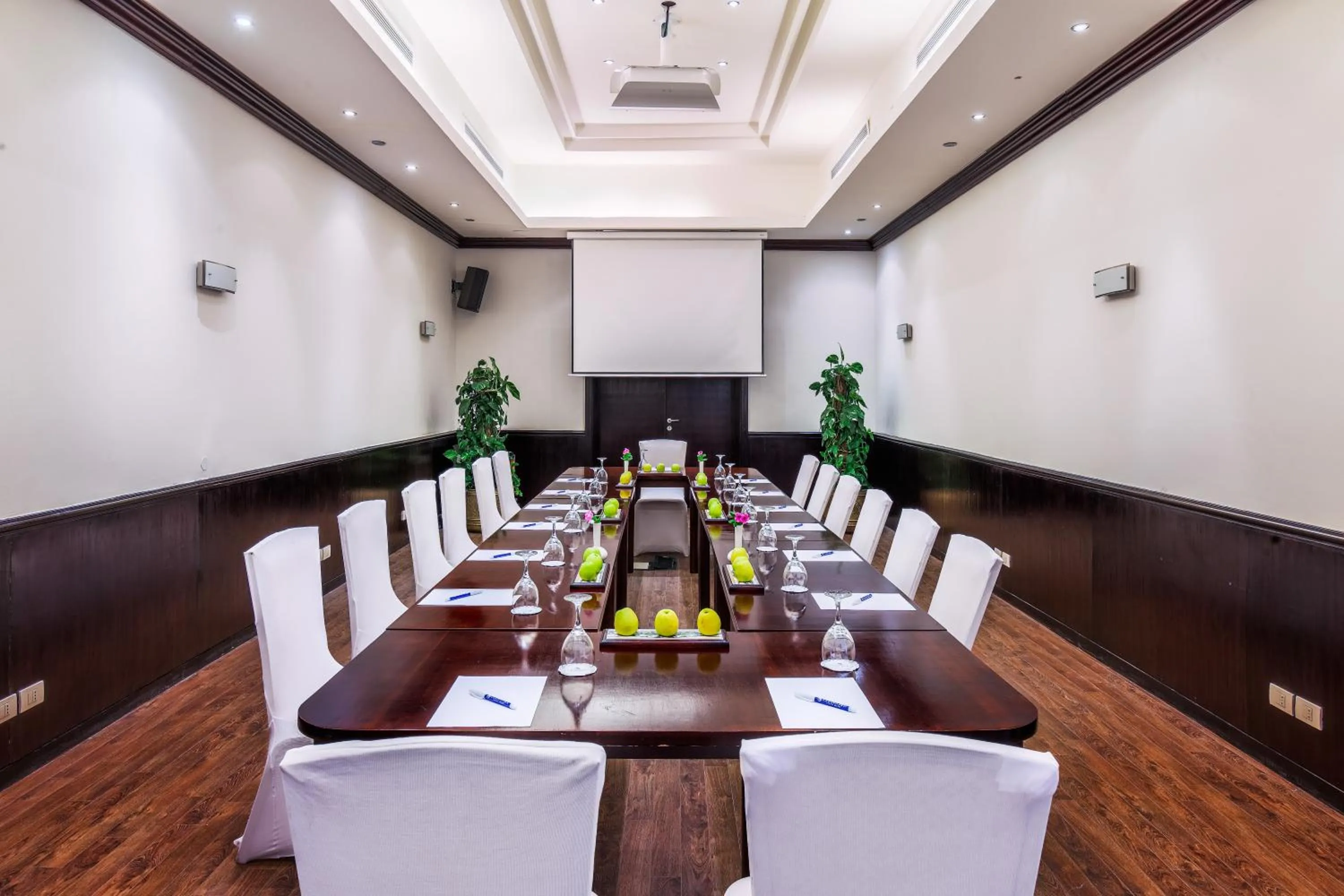 Meeting/conference room in Cleopatra Luxury Resort Makadi Bay
