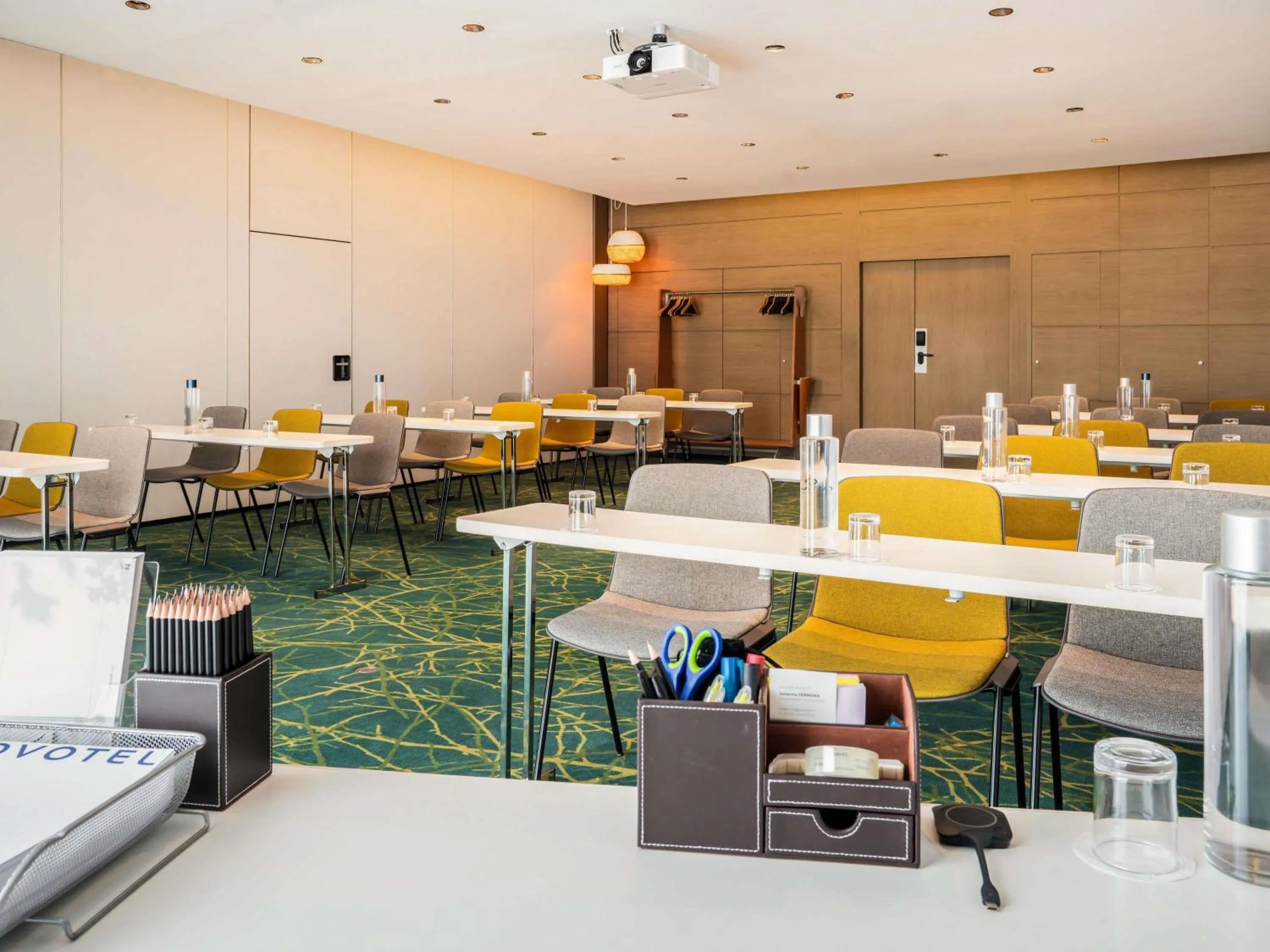 Meeting/conference room in Novotel Paris 17