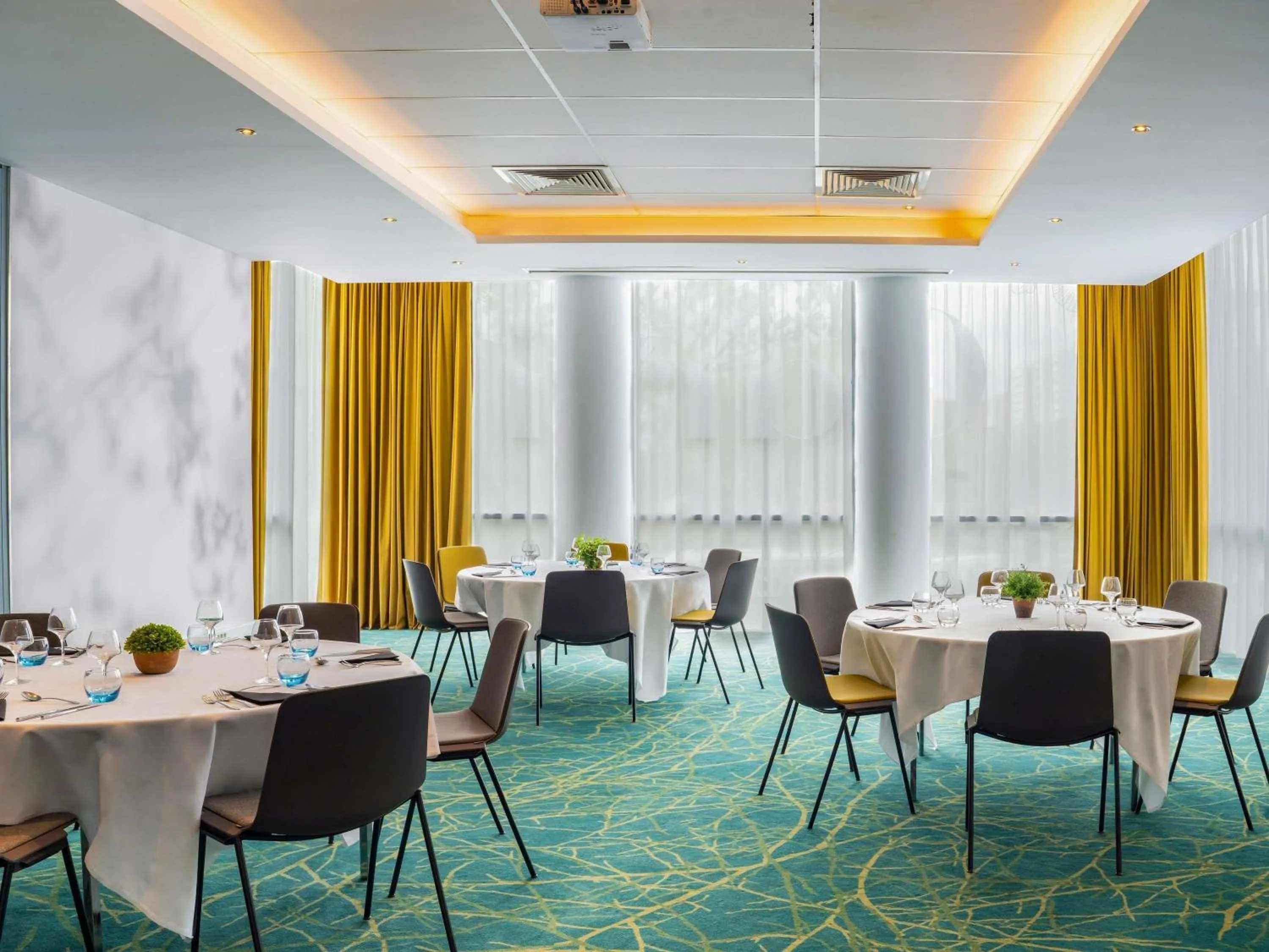 Meeting/conference room in Novotel Paris 17