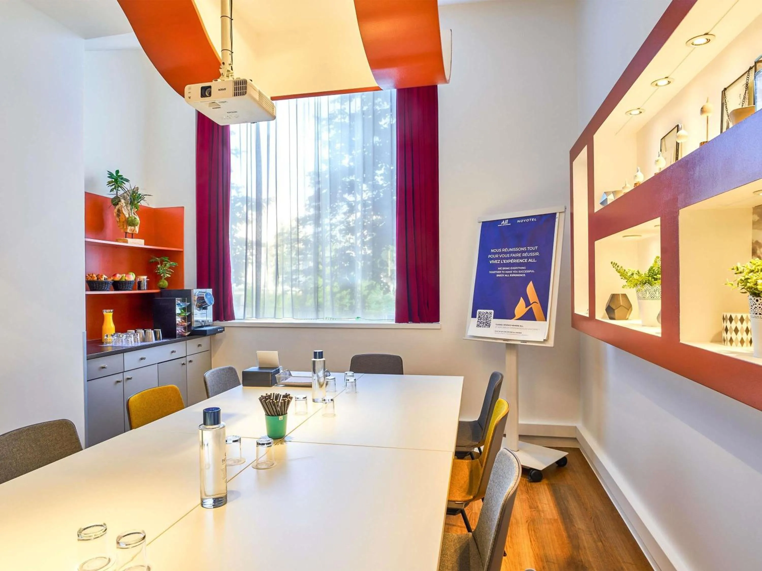 Meeting/conference room in Novotel Paris 17