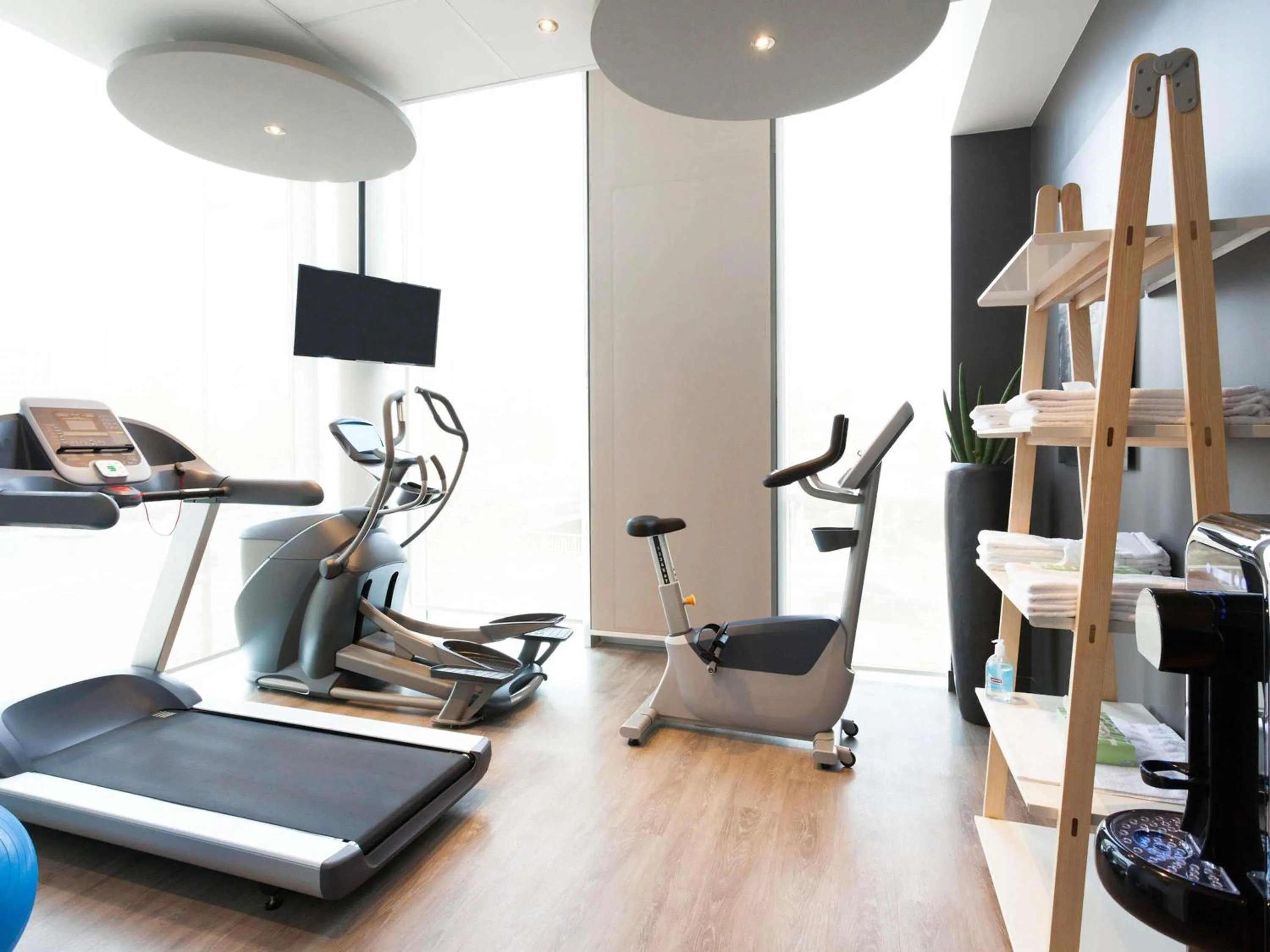 Property building in Novotel Paris 17