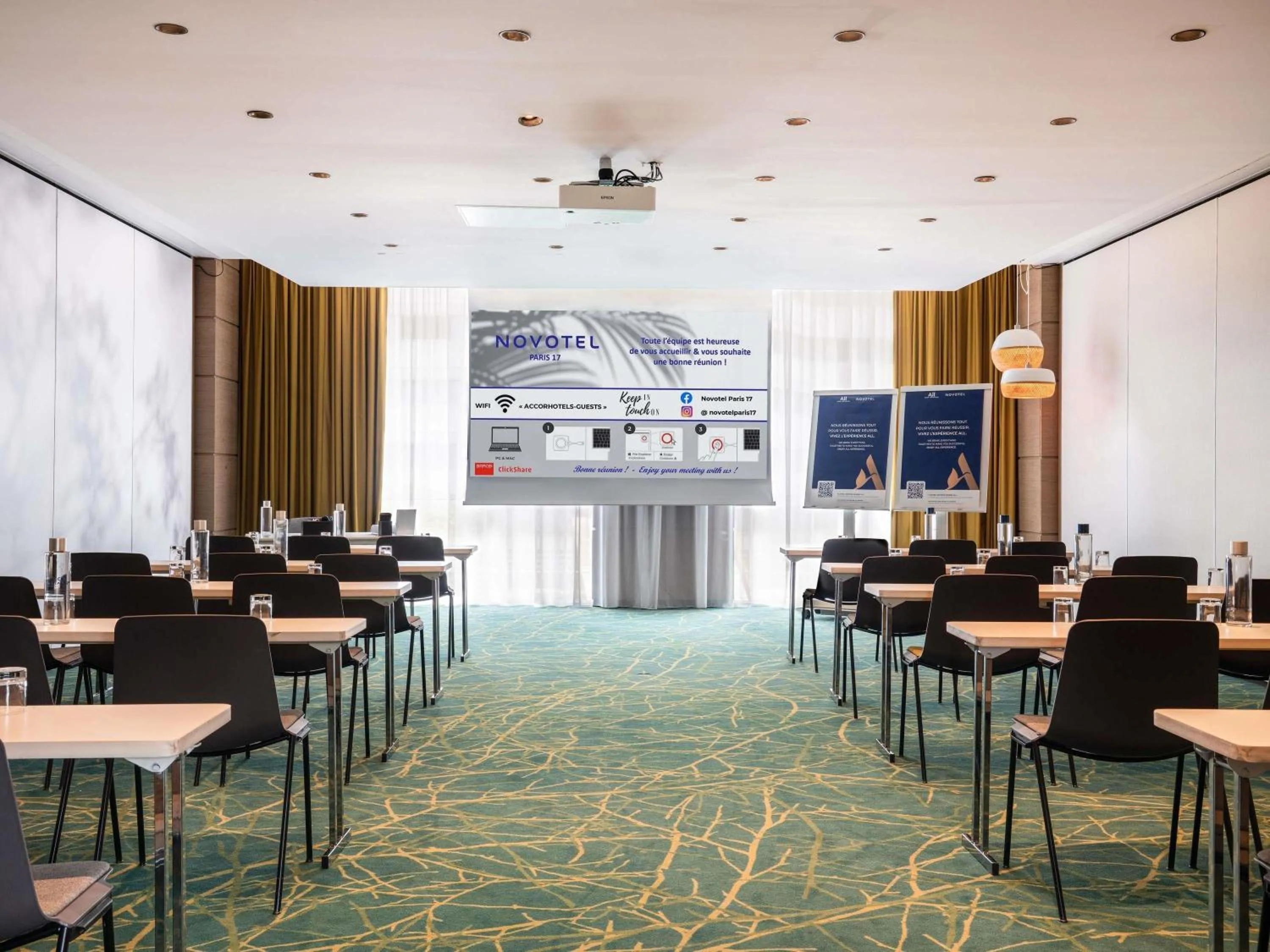 Meeting/conference room in Novotel Paris 17
