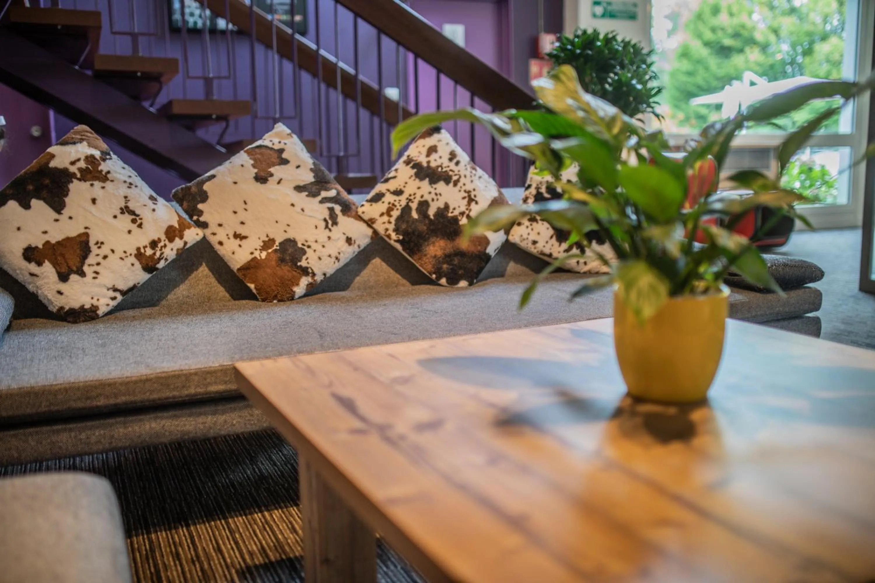 Communal lounge/ TV room, Swimming Pool in Novotel Genève Aéroport France