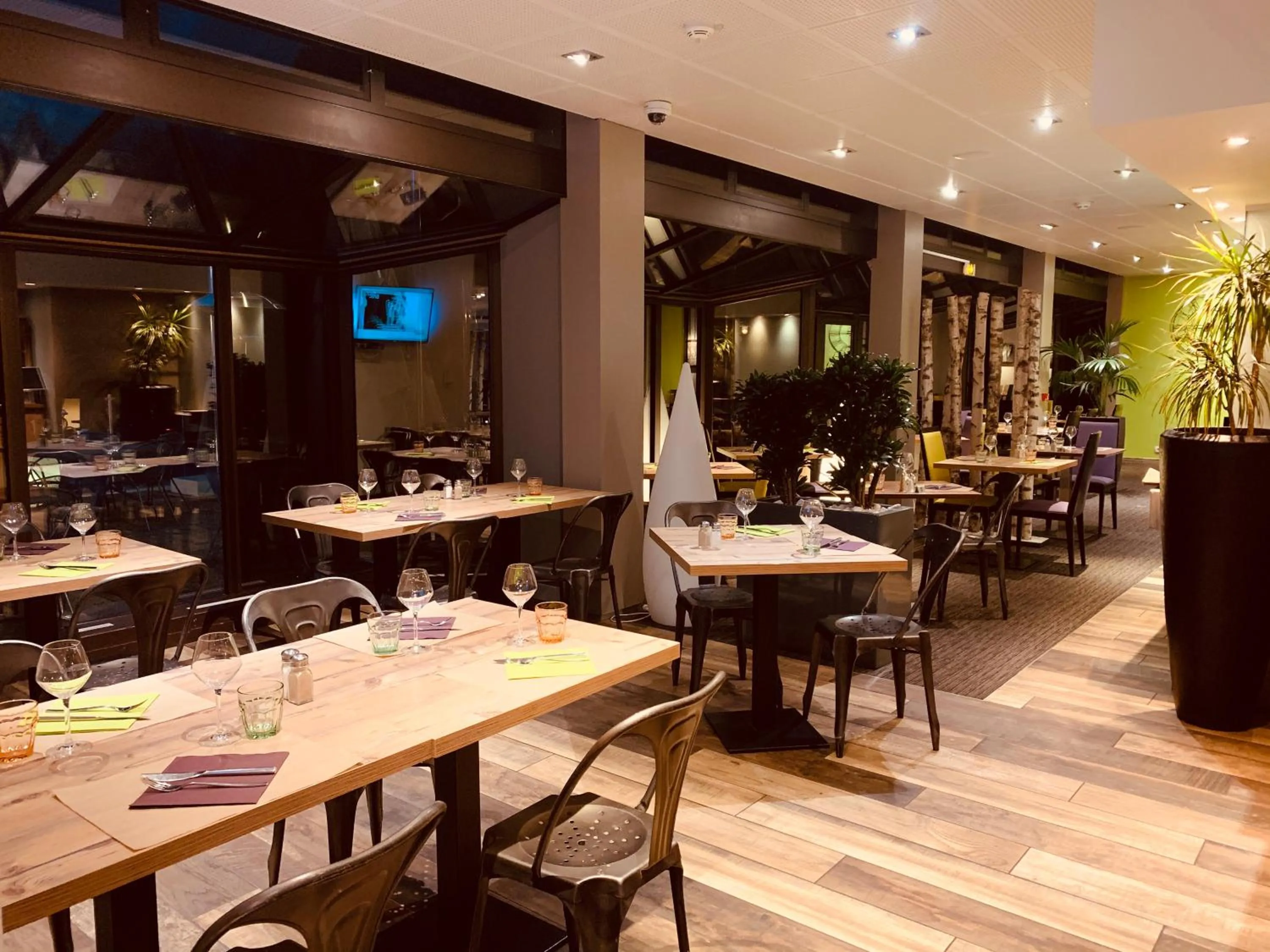 Restaurant/Places to Eat in Novotel Genève Aéroport France