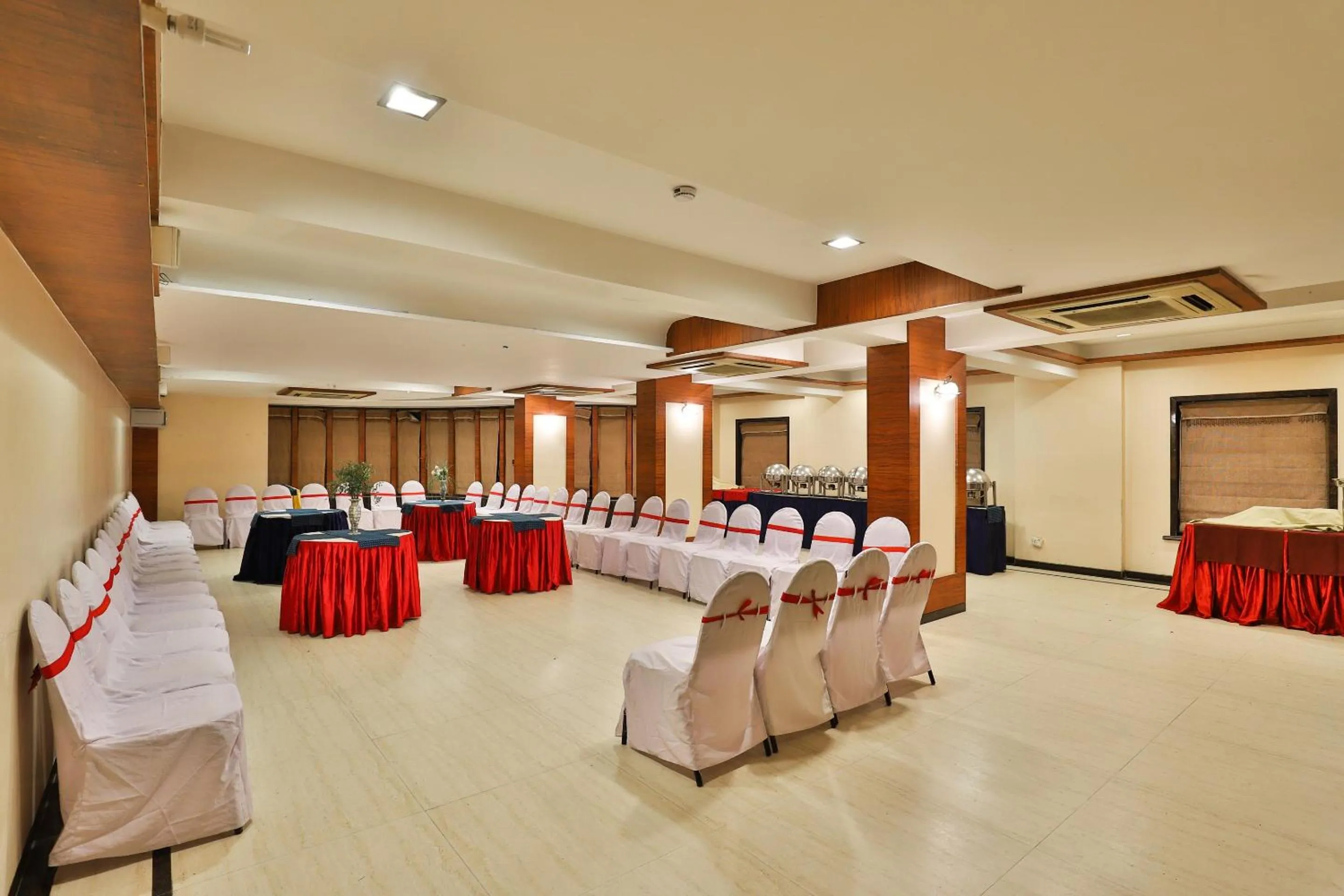 Banquet/Function facilities in Hotel President