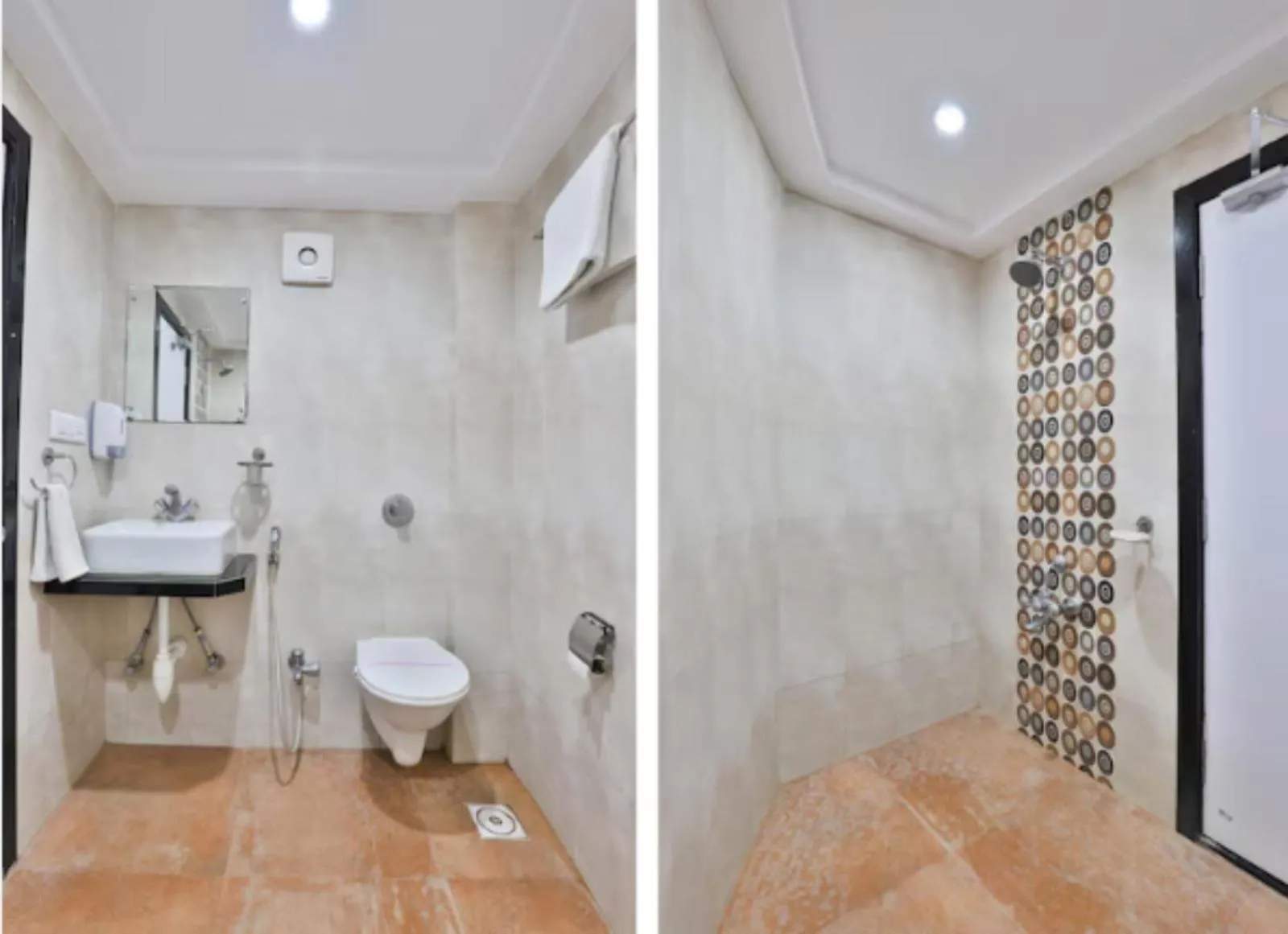 Bathroom in Hotel President