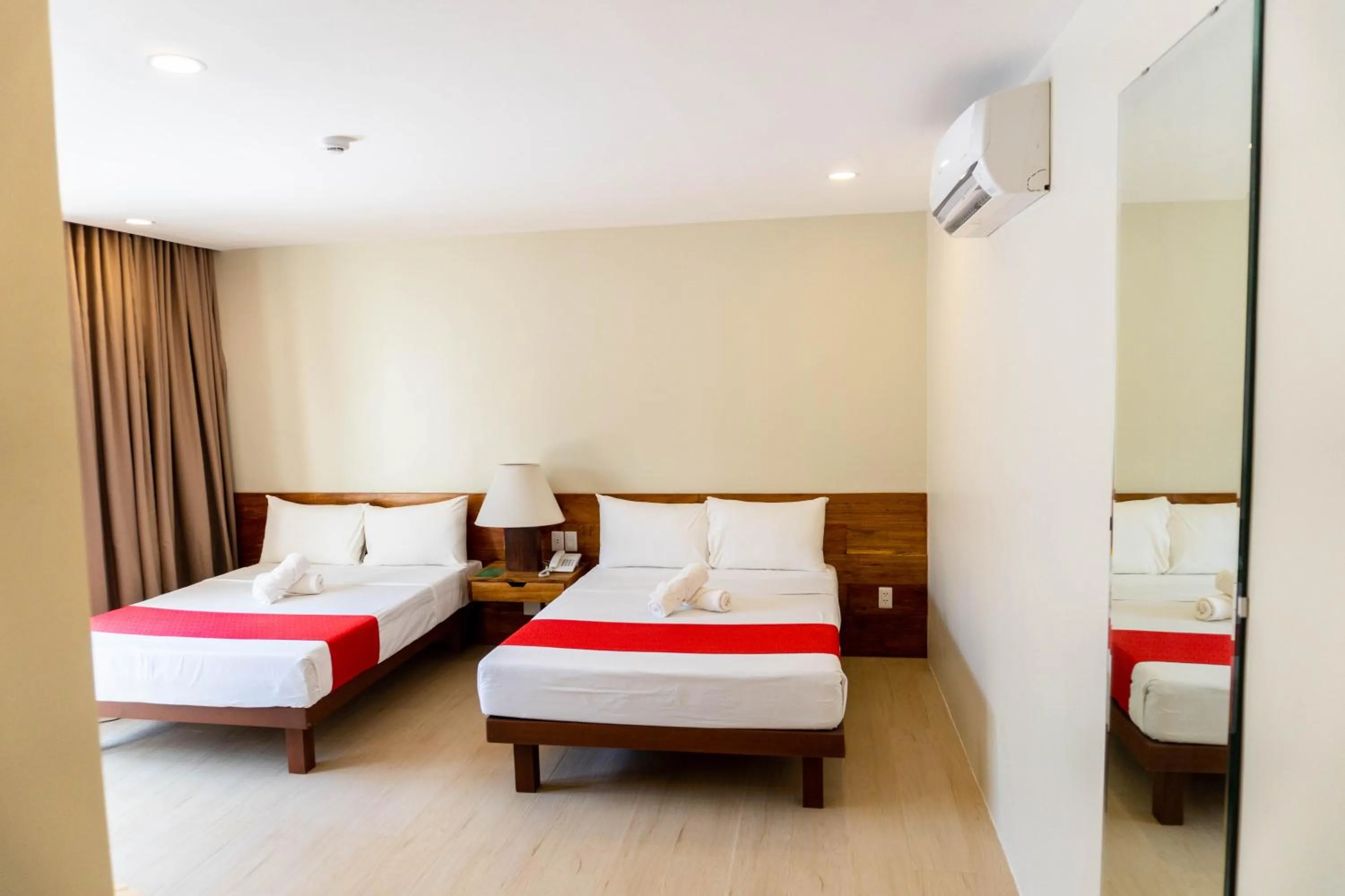 Bed in Almont Inland Resort