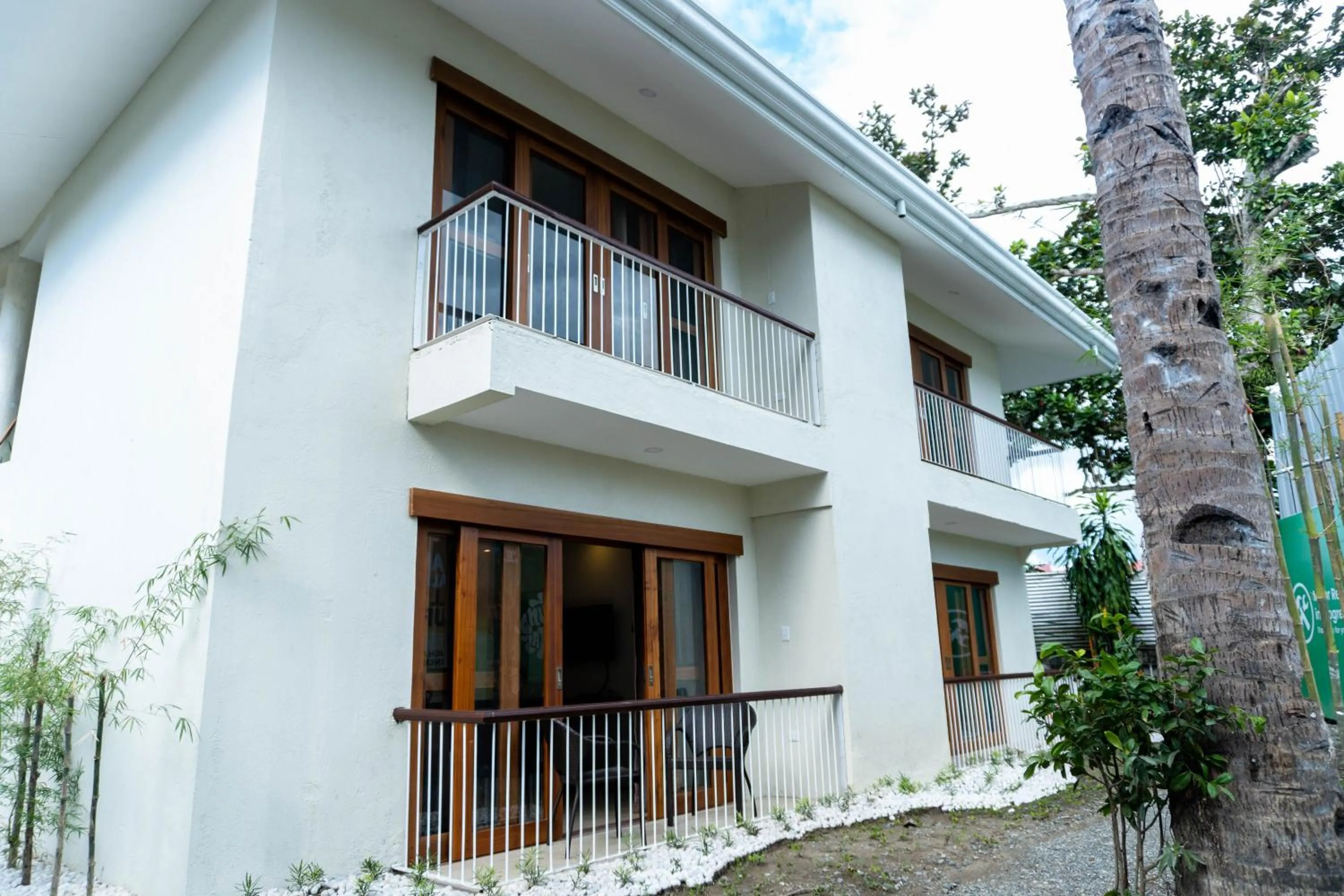 Almont Inland Resort