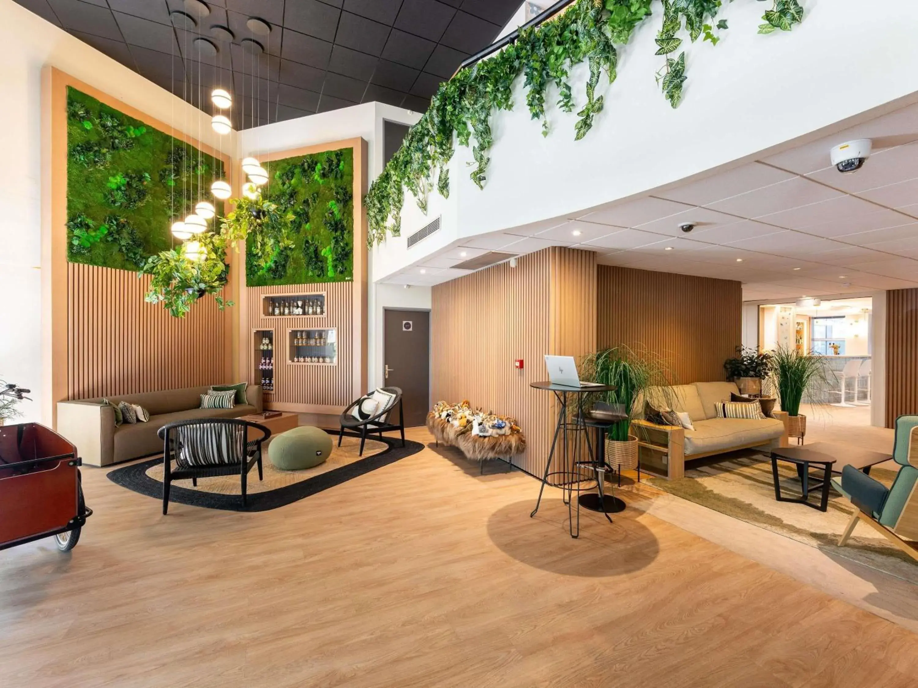 Property building in Mercure Grenoble Centre Porte des Alpes Property building in Mercure Grenoble Centre Porte des Alpes