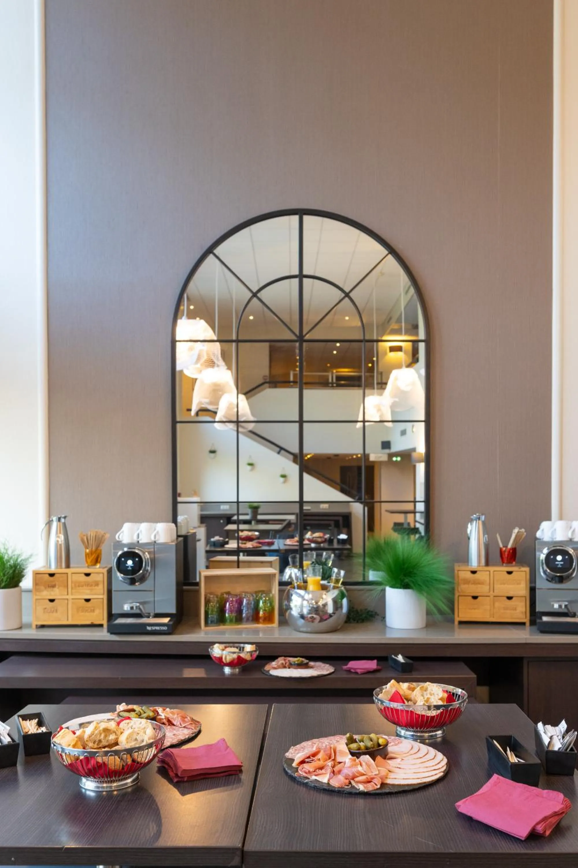 Day in Mercure Grenoble Centre Porte des Alpes