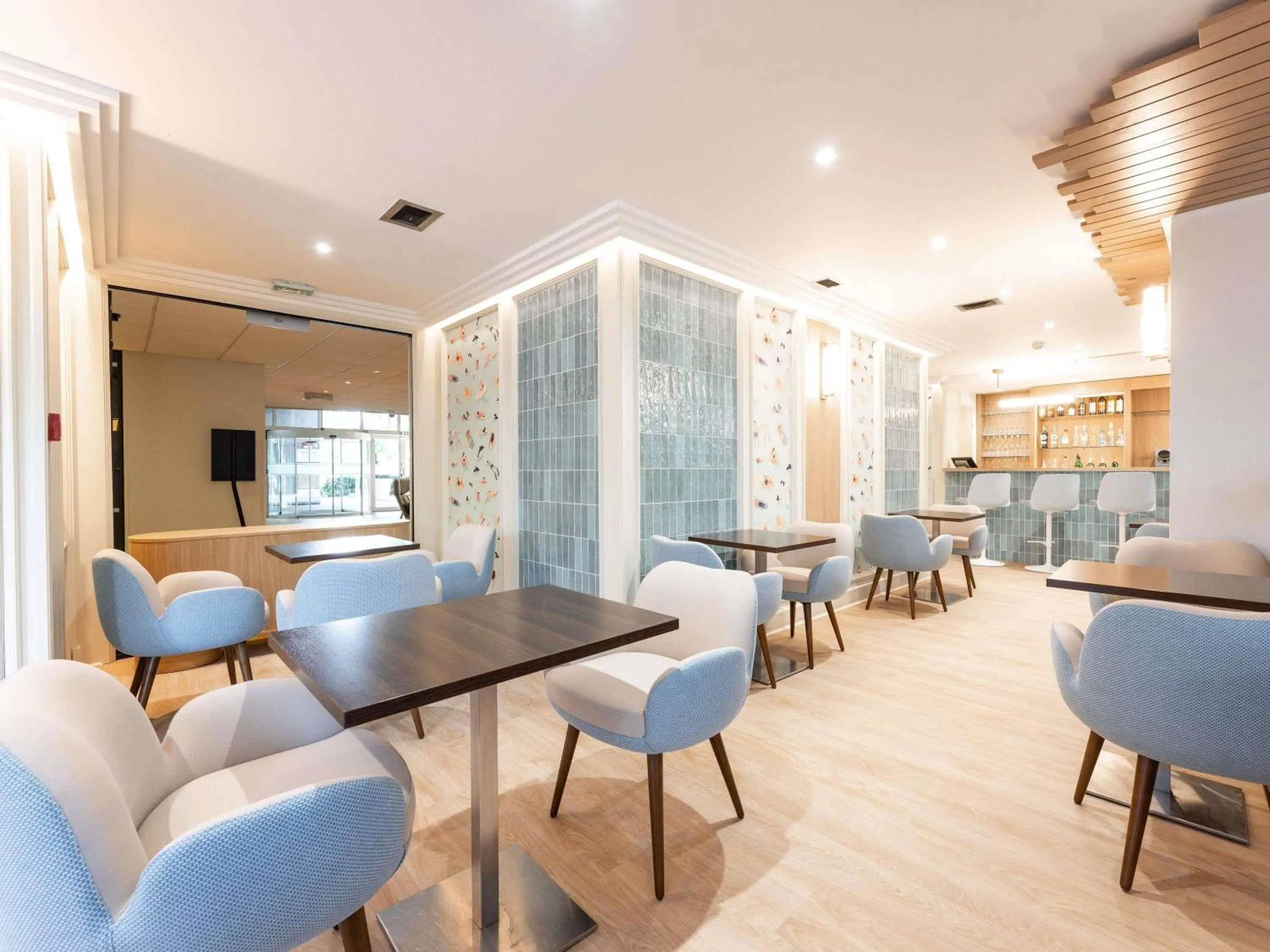 Property building in Mercure Grenoble Centre Porte des Alpes