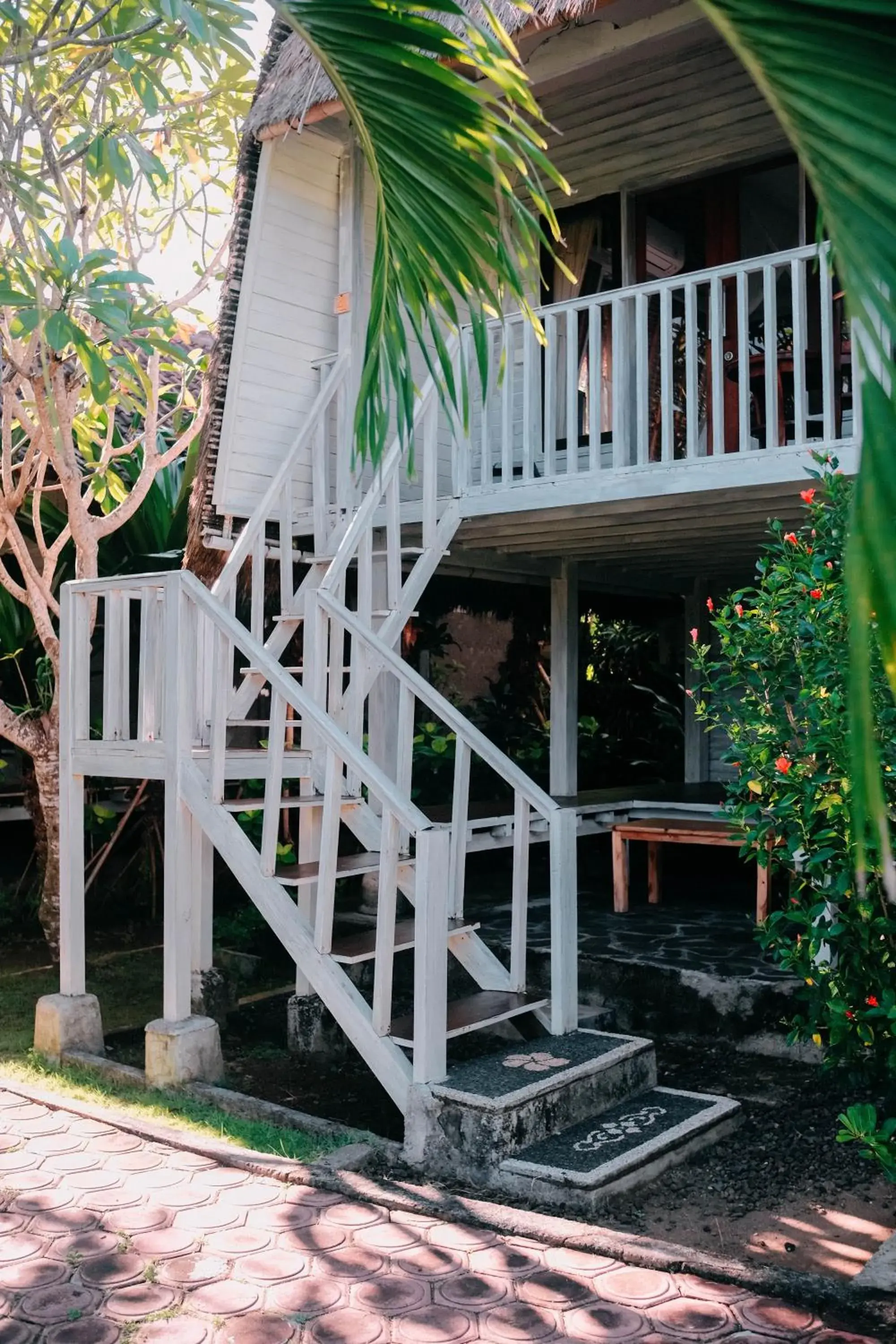 Property building in Abian Huts Dream Beach Lembongan Property building in Abian Huts Dream Beach Lembongan