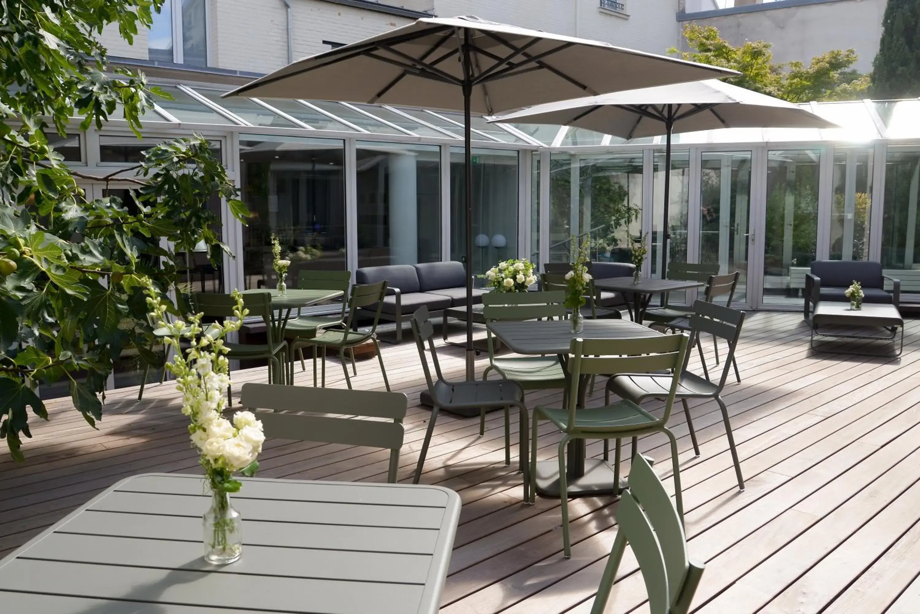 Patio in Hotel Saint-Charles