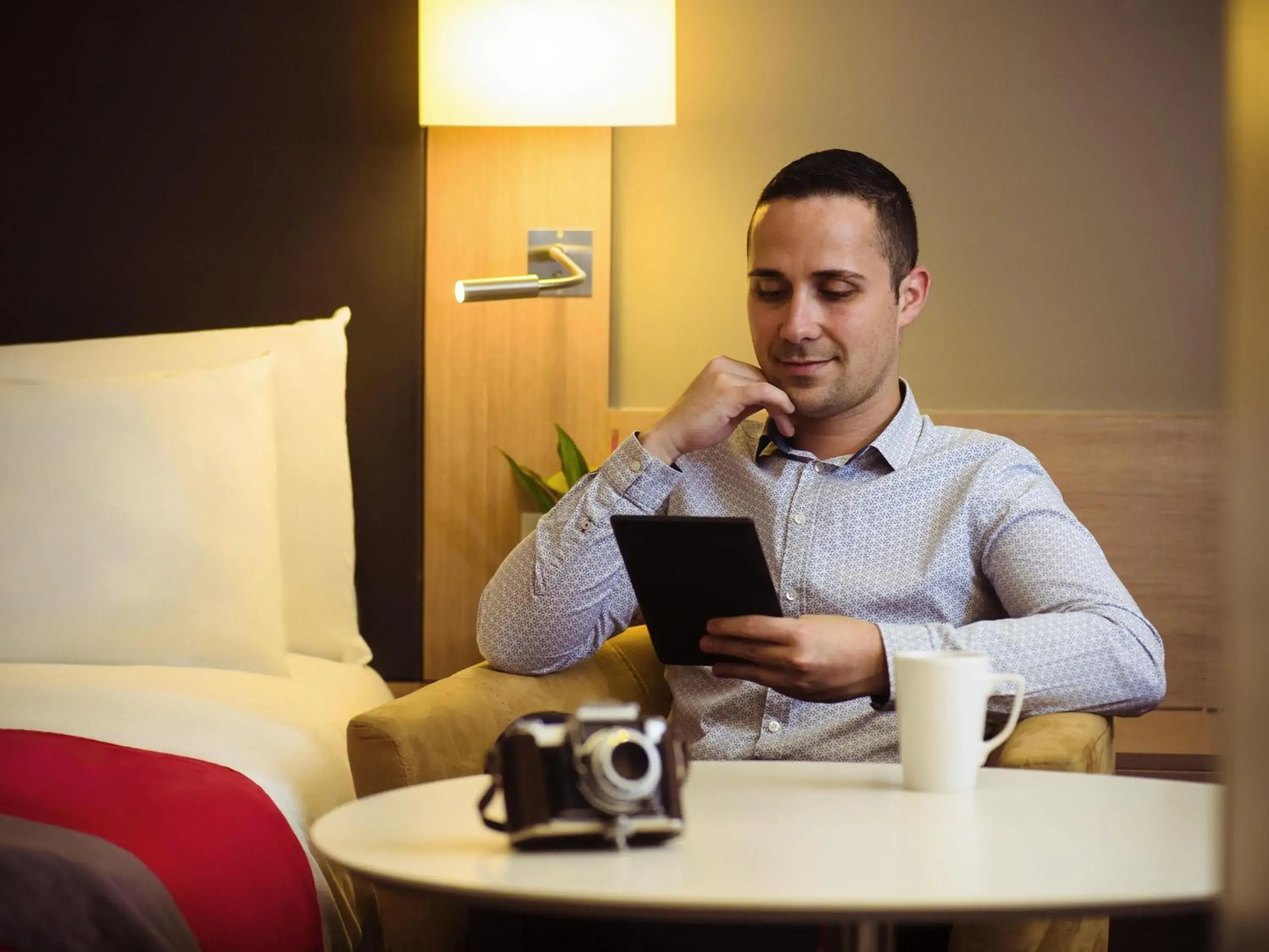 Bedroom in Mercure Vienne Sud Chanas Bedroom in Mercure Vienne Sud Chanas