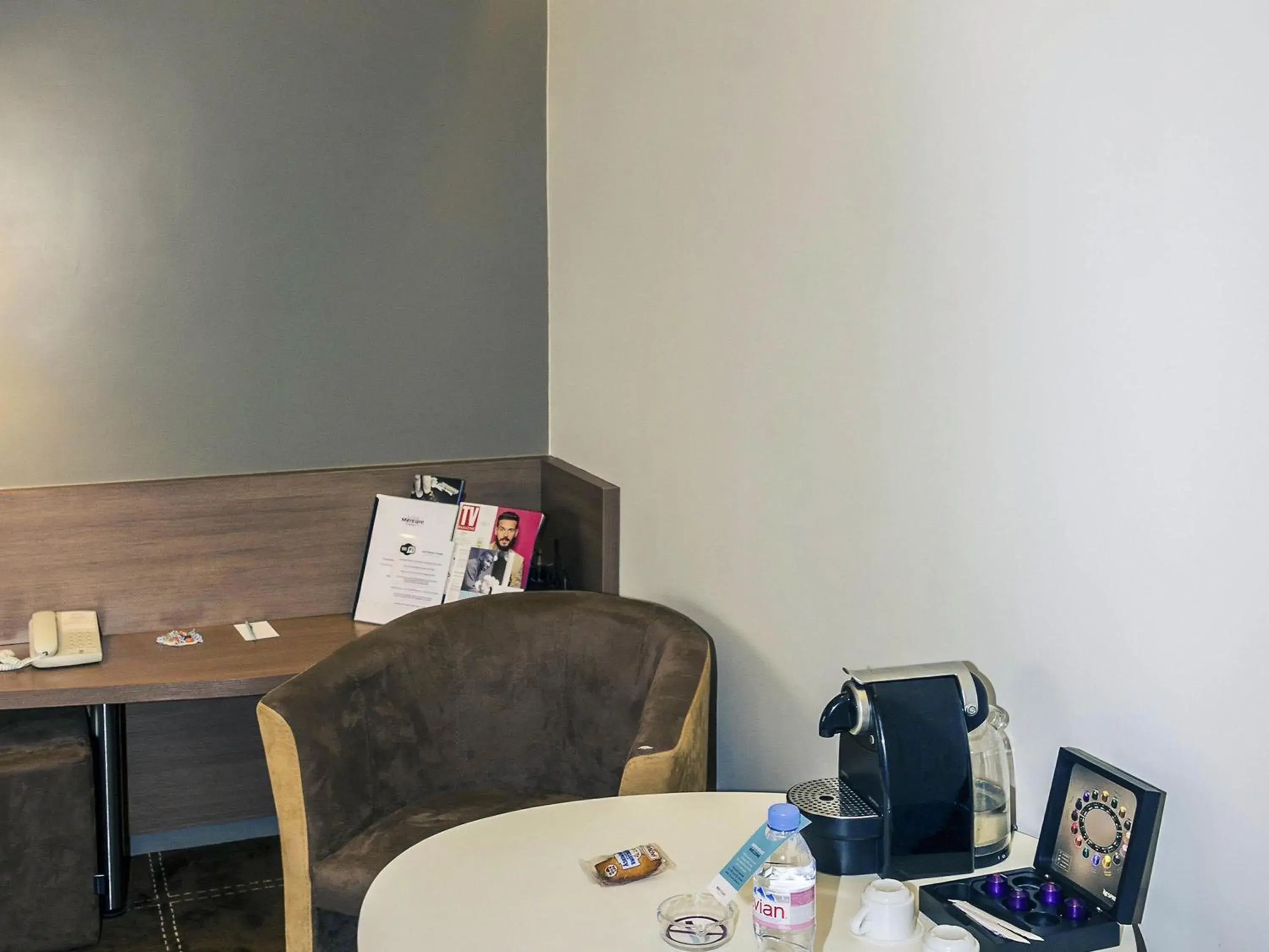 Bedroom in Mercure Vienne Sud Chanas Bedroom in Mercure Vienne Sud Chanas