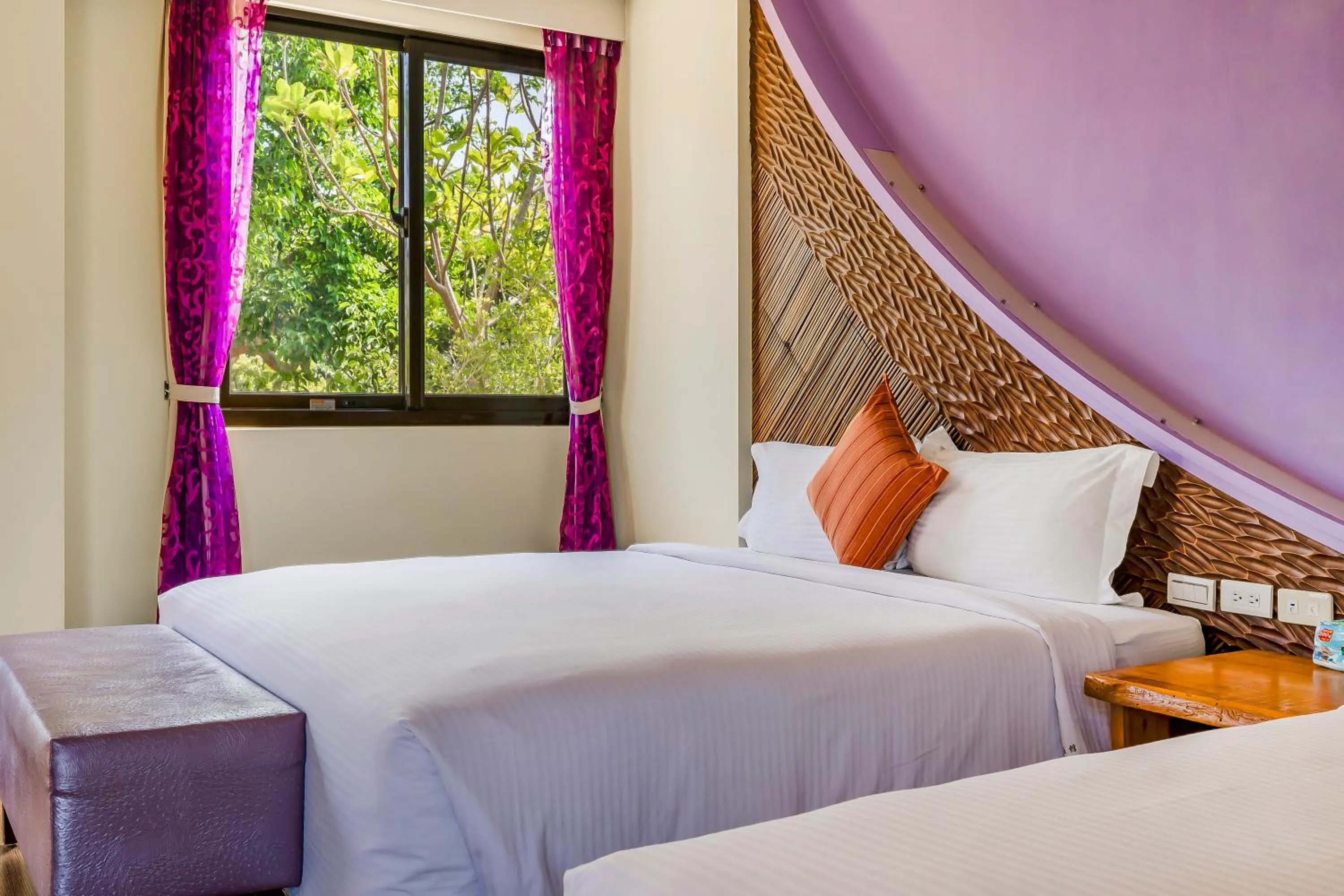 Bed in Southern Sun Homestay North