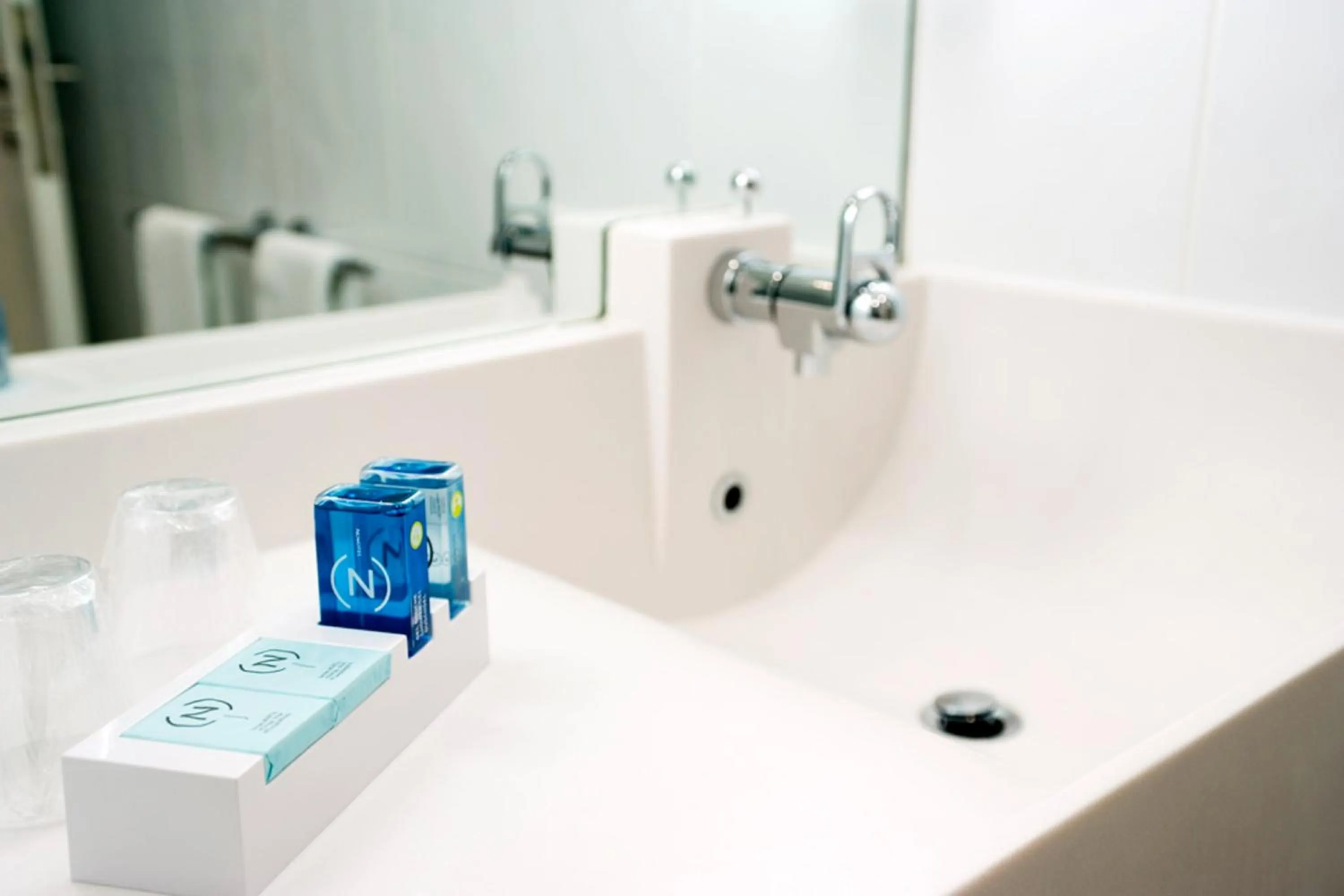 Bathroom in Novotel Avignon Nord