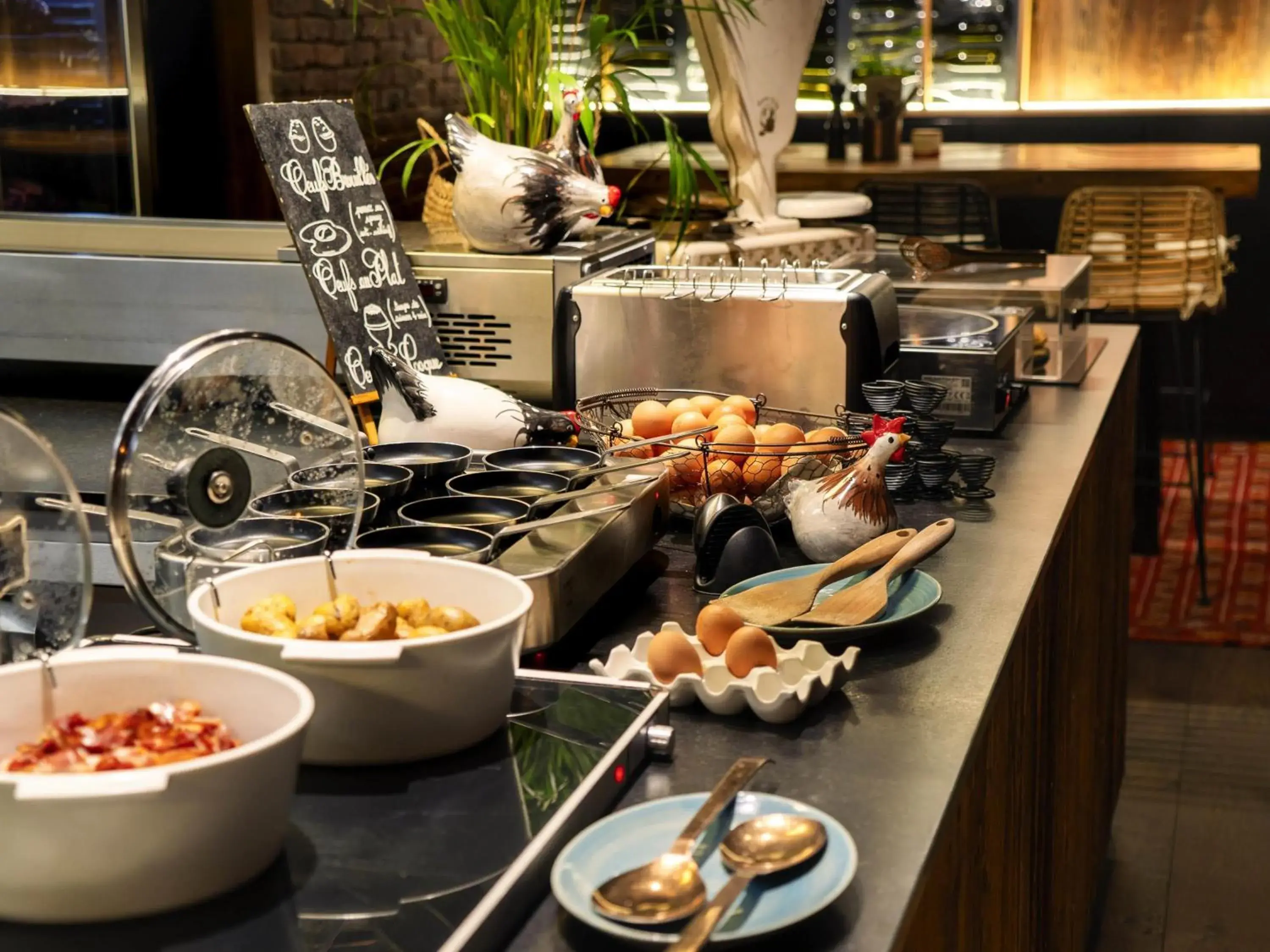 Breakfast in Novotel Avignon Nord Breakfast in Novotel Avignon Nord