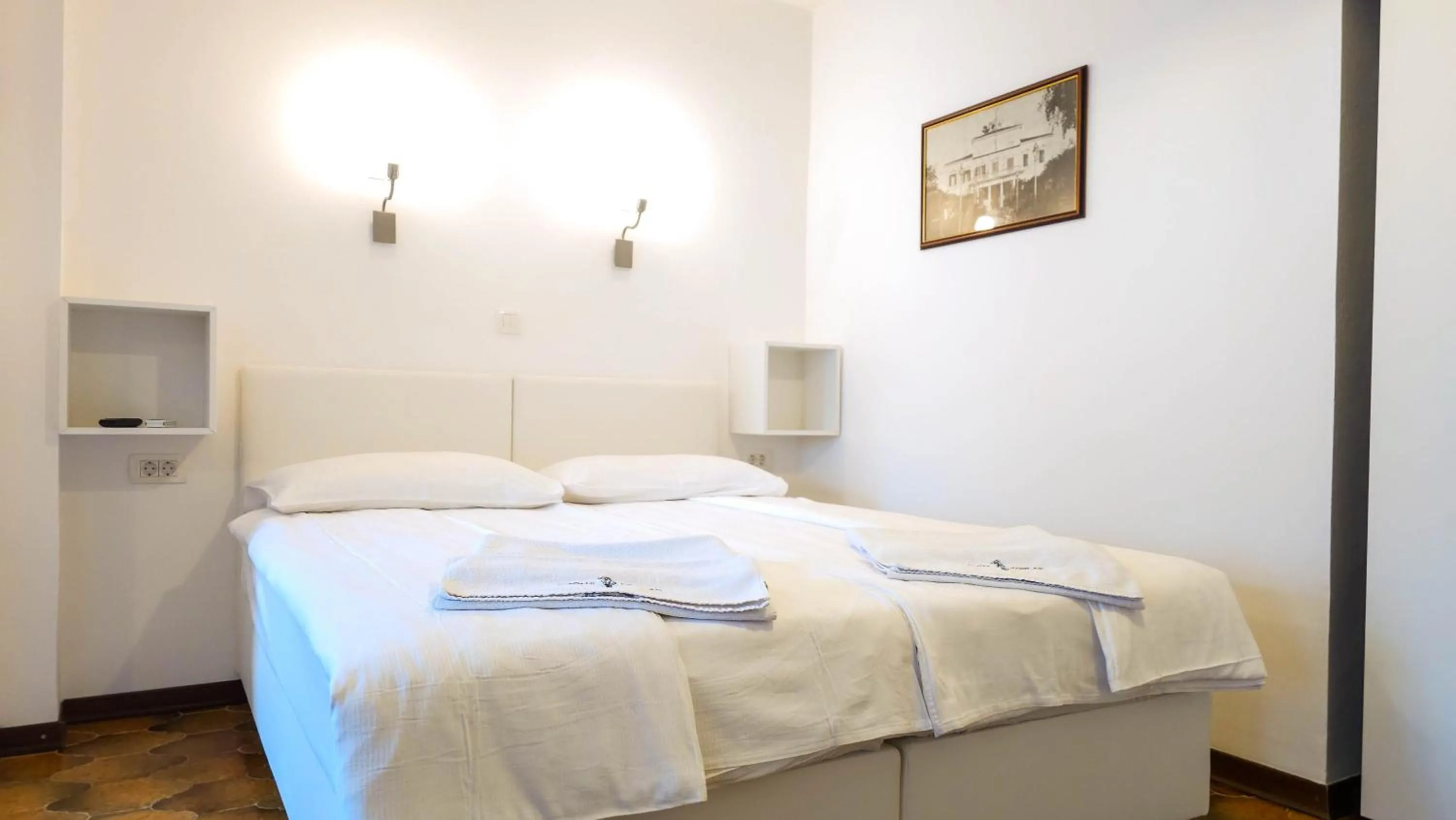 Bed in Rooms Koblar