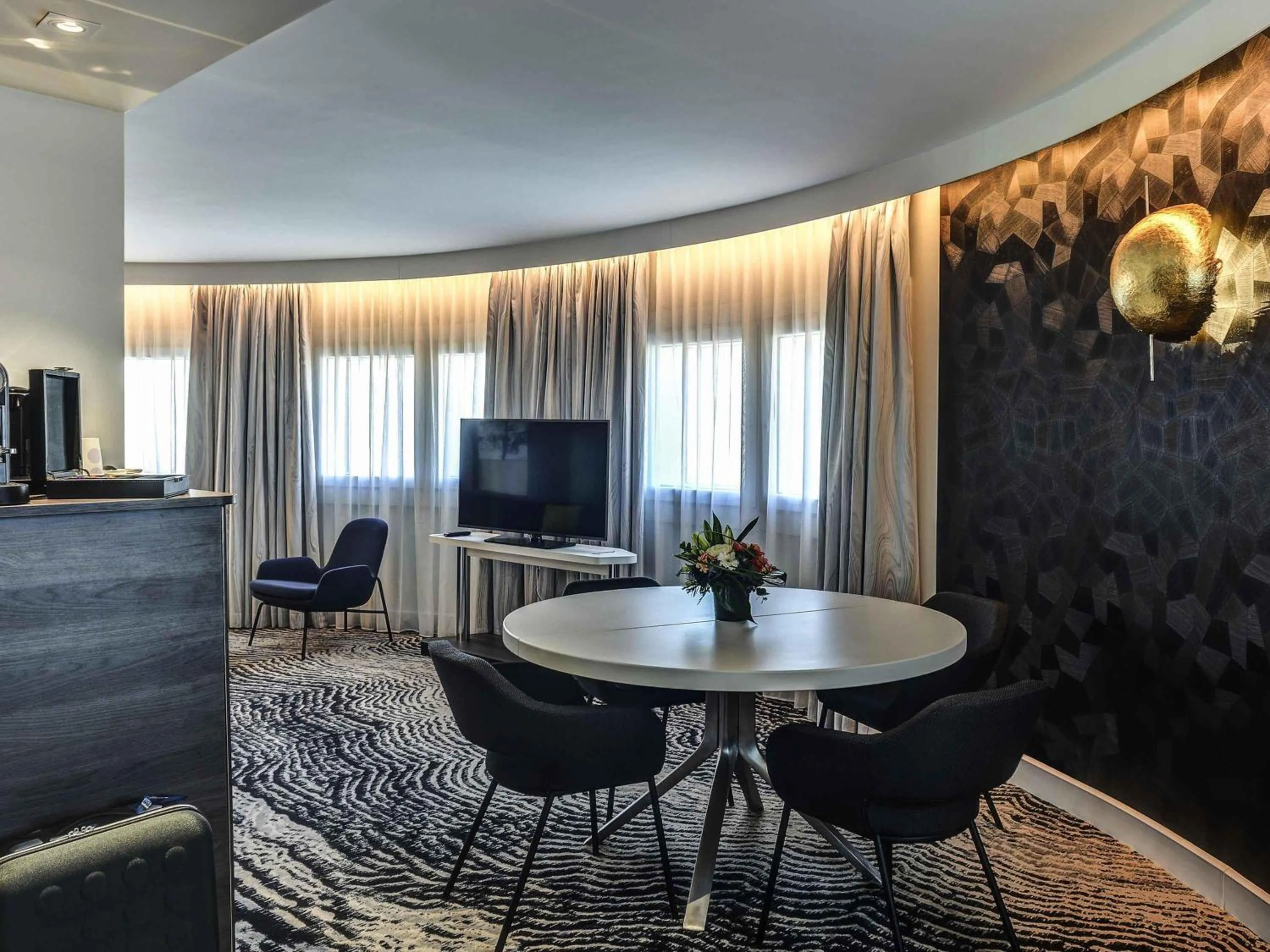 Bedroom in Novotel Paris 14 Porte d'Orléans