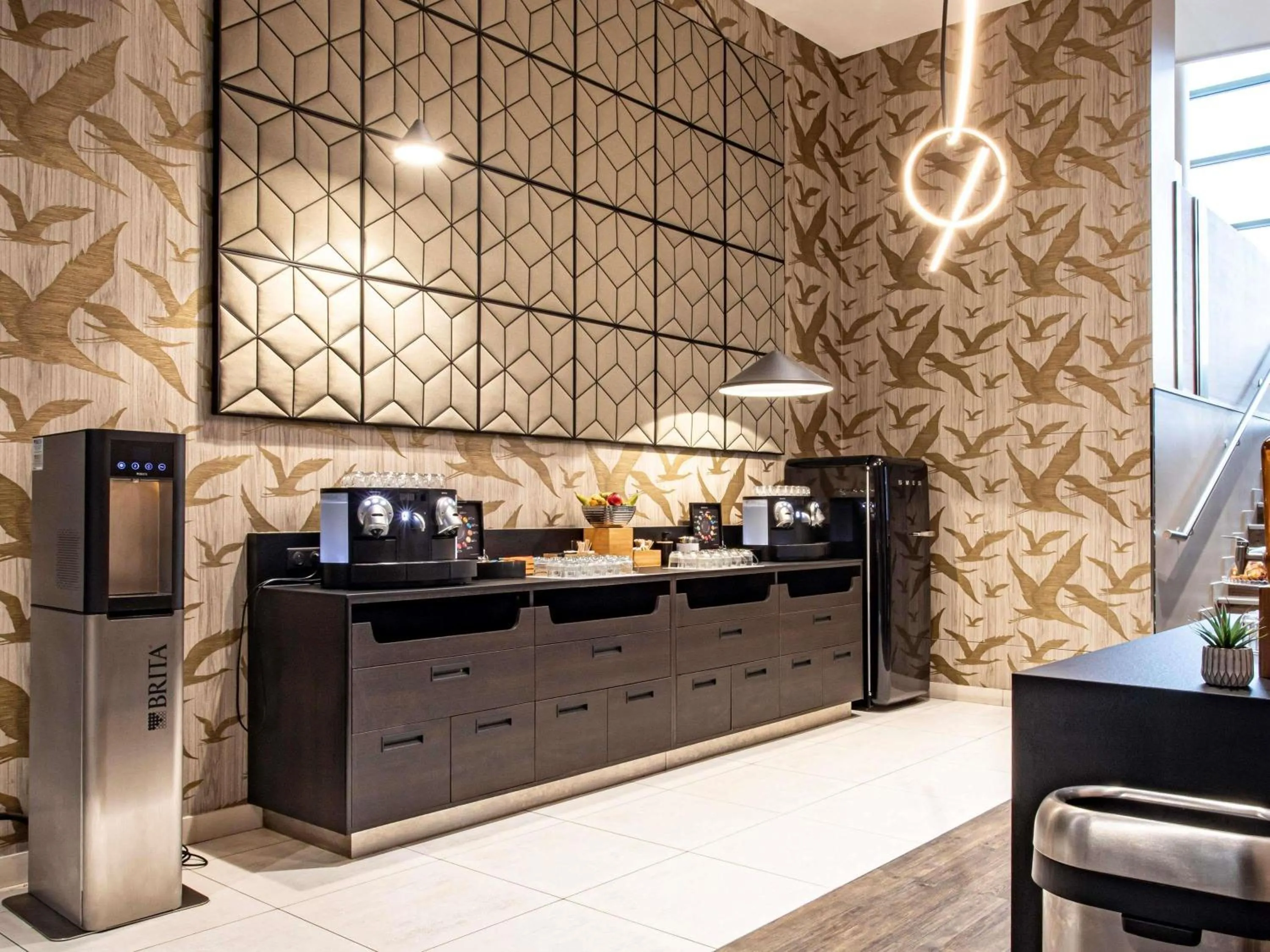 Property building in Novotel Paris 14 Porte d'Orléans